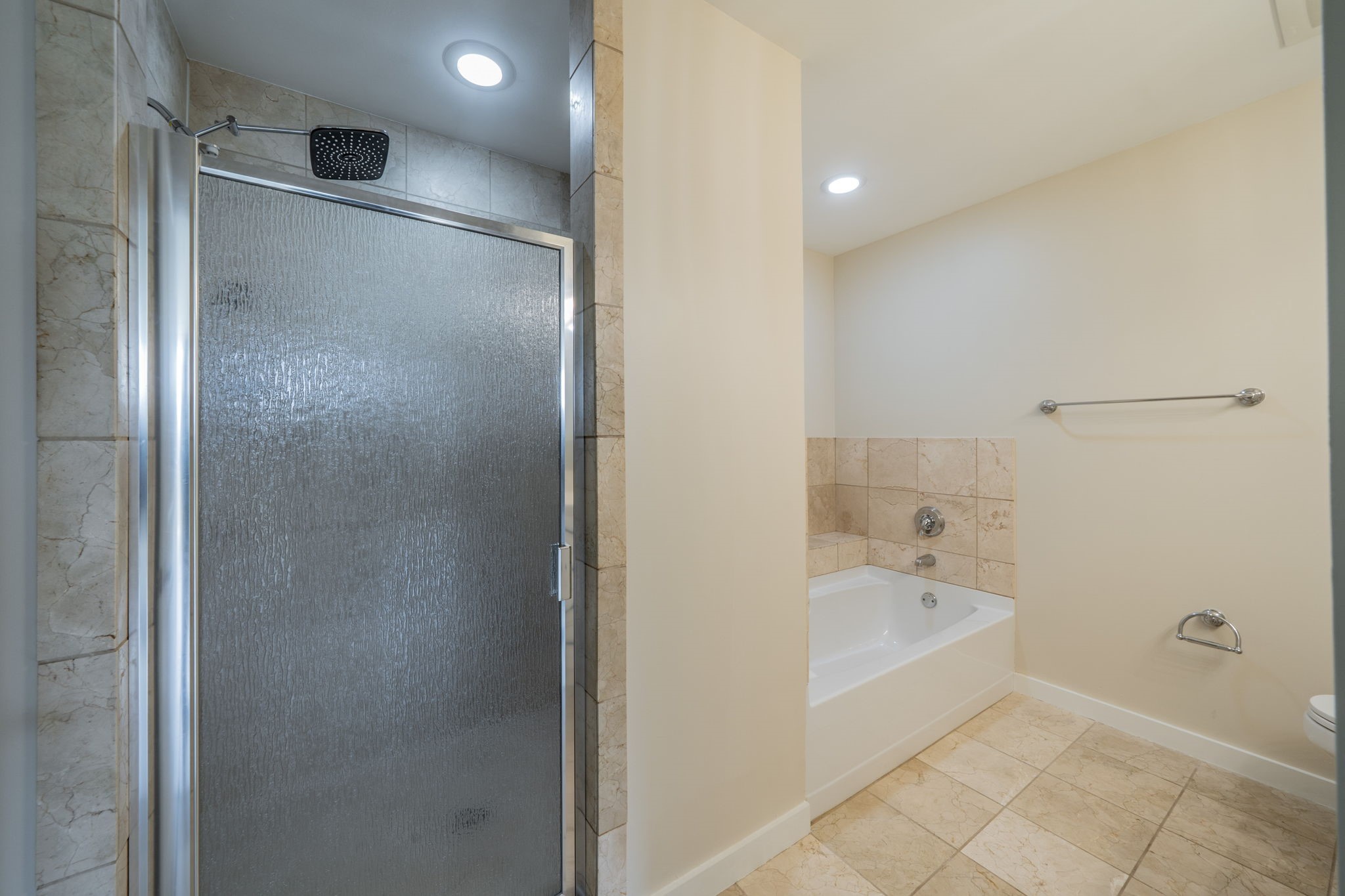 1200 Main Street 506