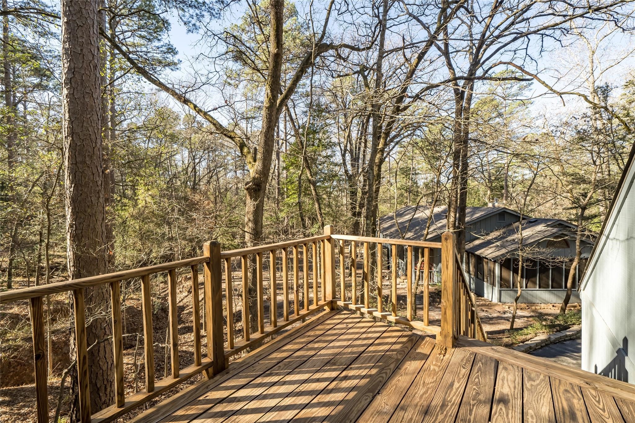 143 Winding Trail