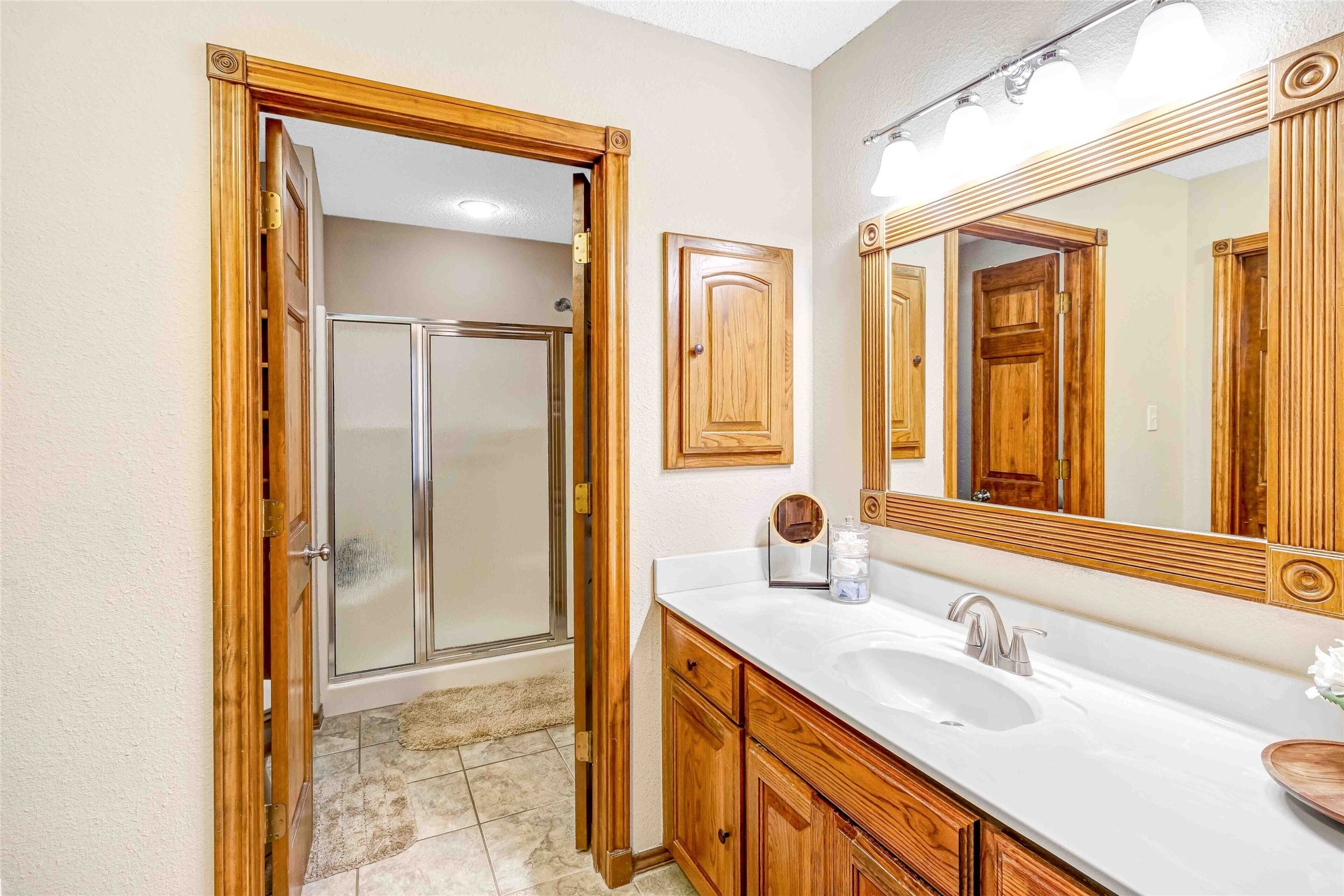 143 Winding Trail
