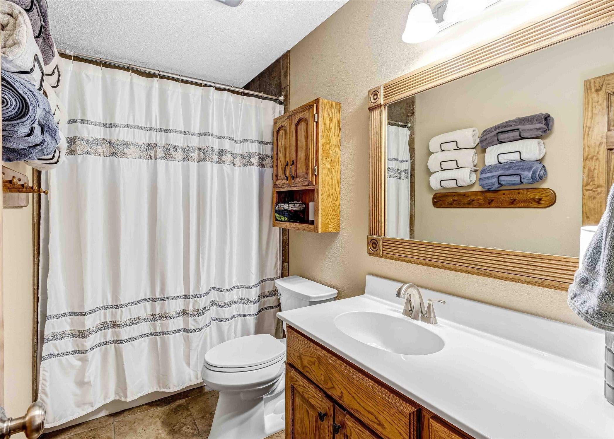 143 Winding Trail
