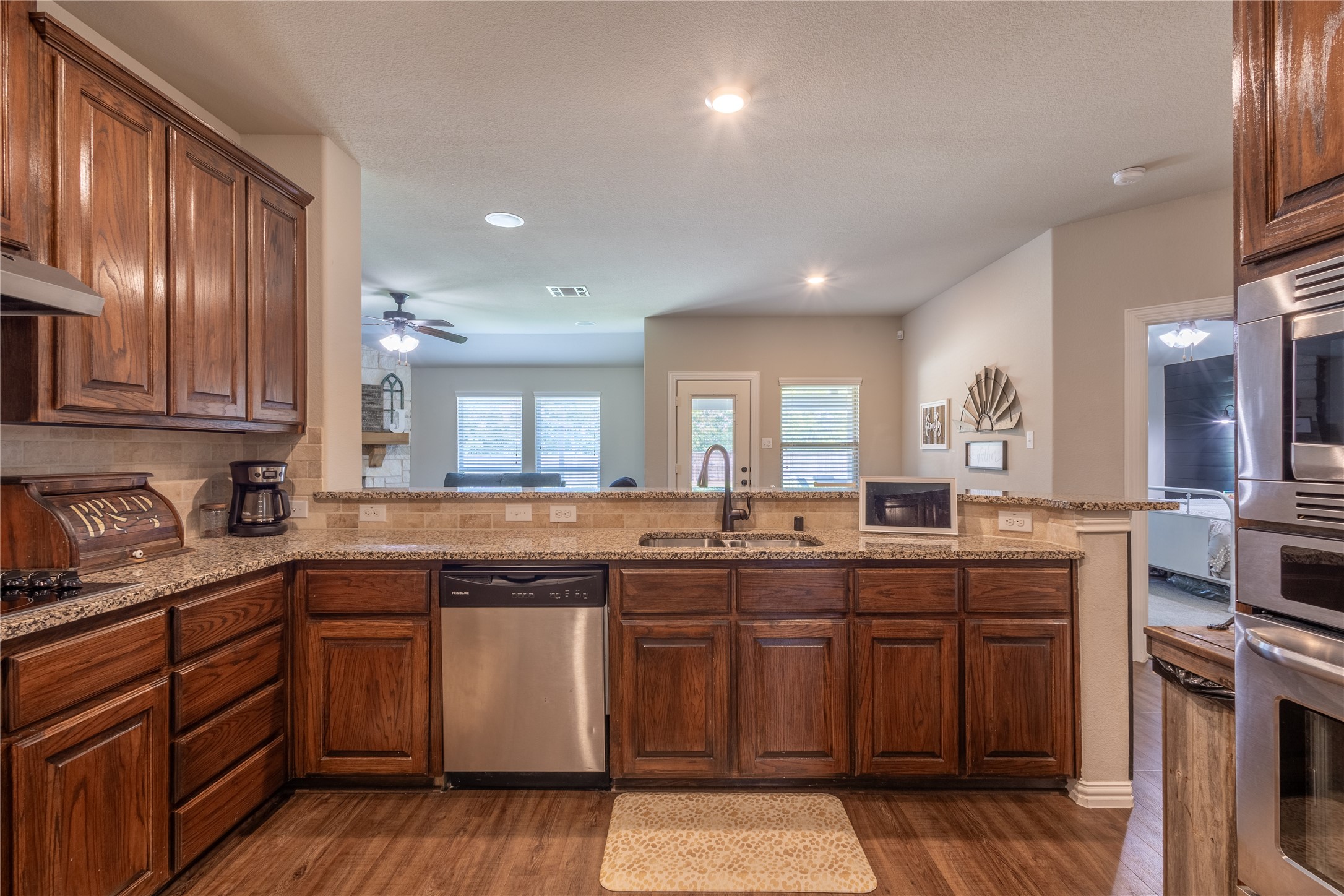 343 Amber Lane