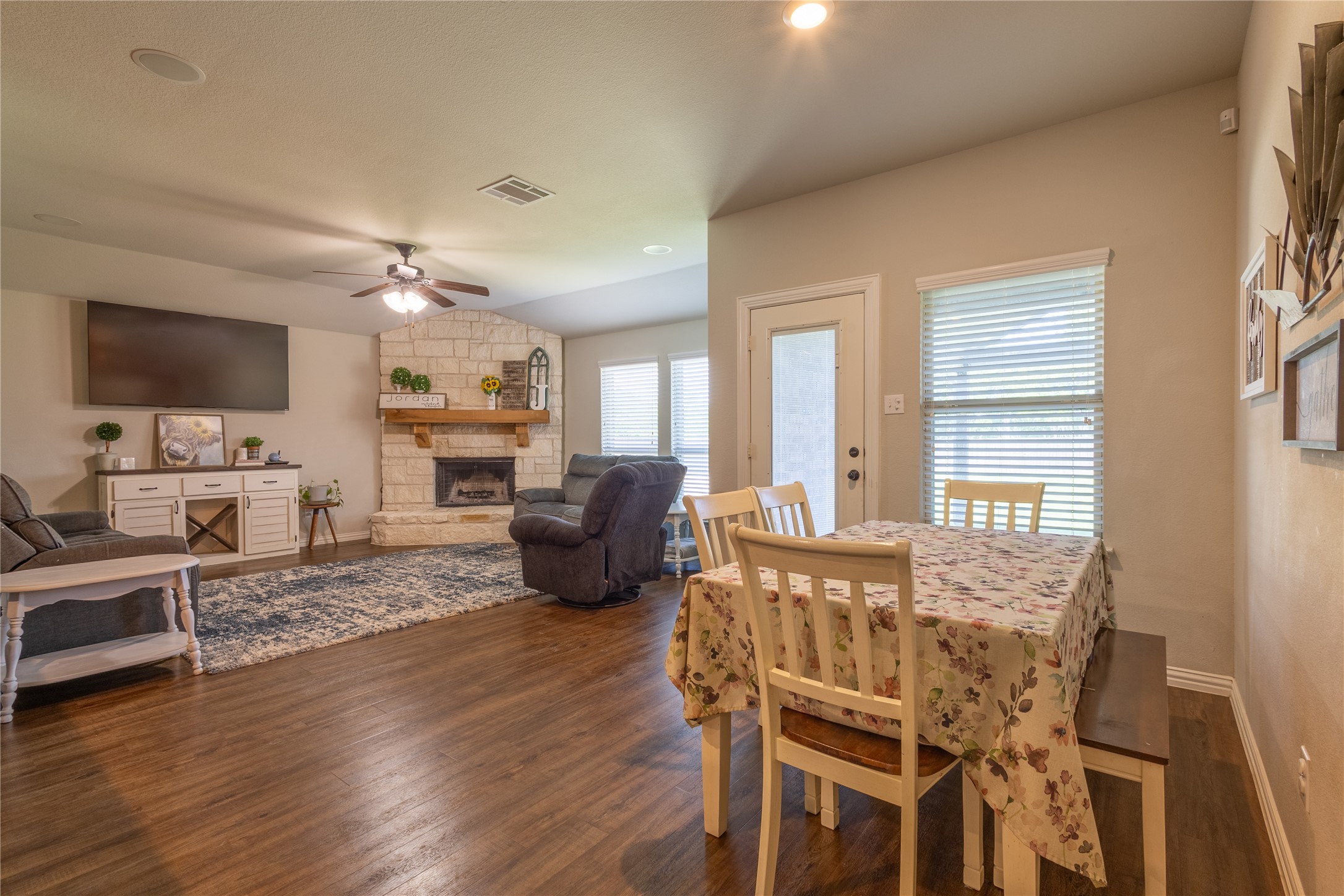343 Amber Lane