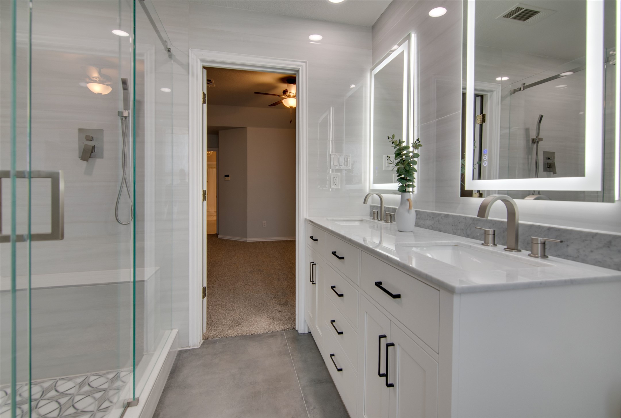 5520 Bandelier Trail