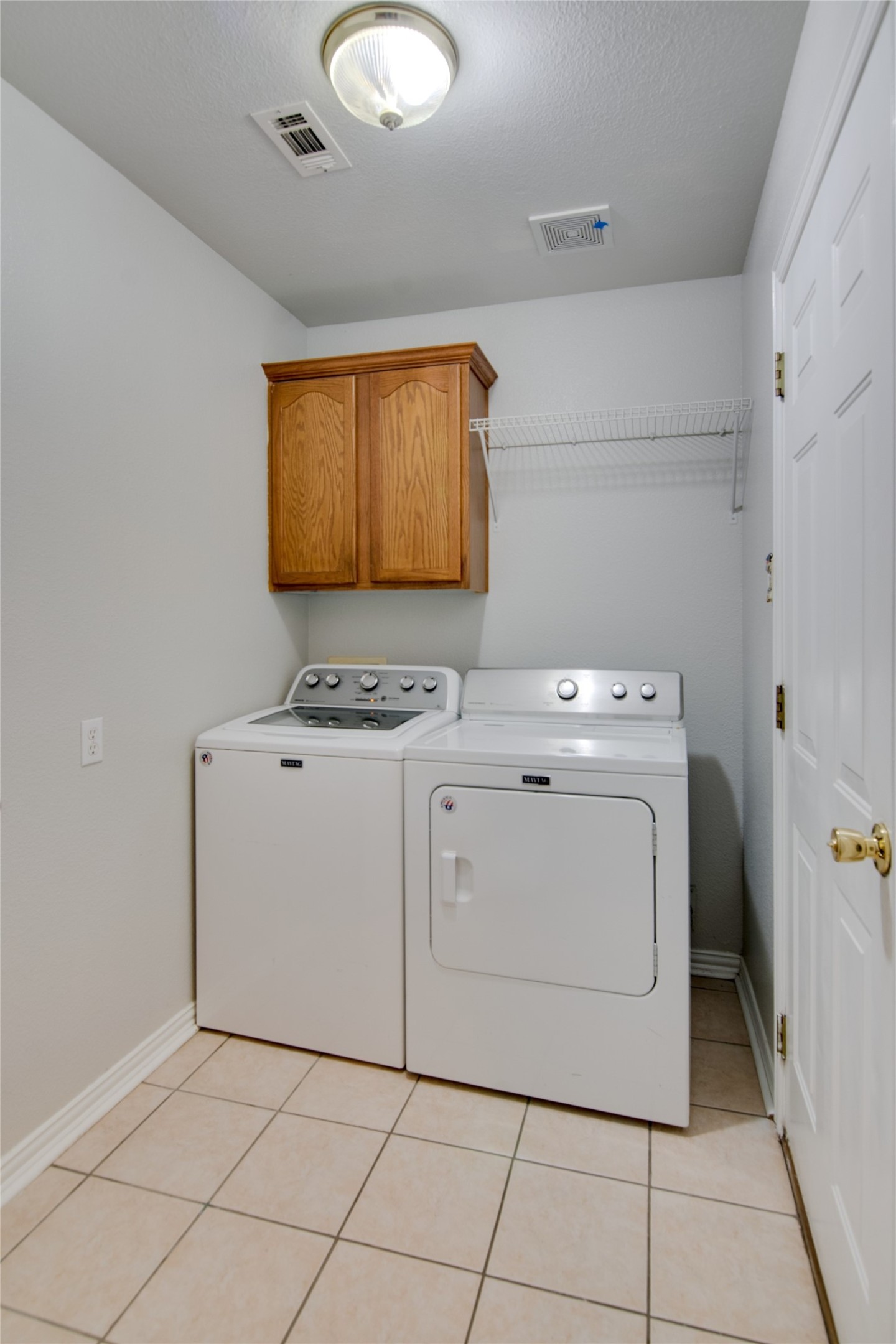 5520 Bandelier Trail