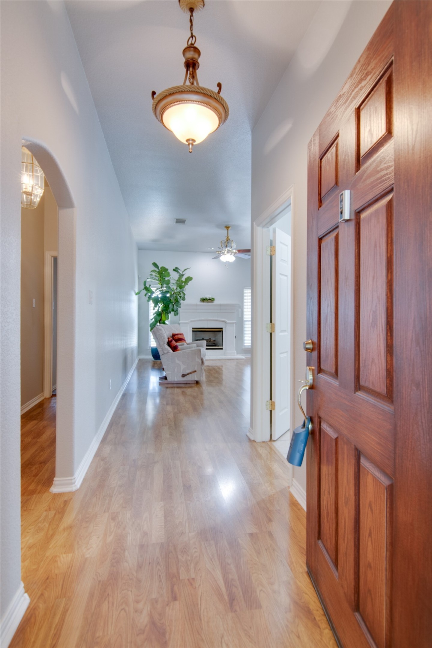 5520 Bandelier Trail