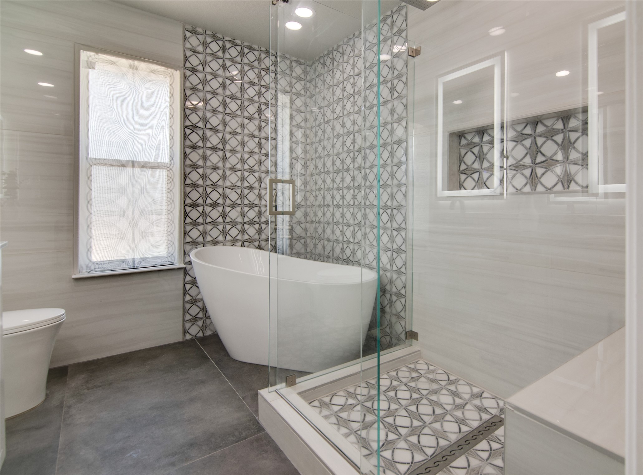 5520 Bandelier Trail