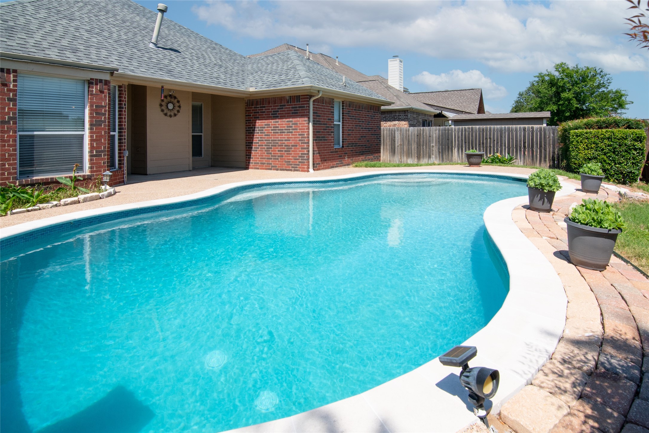 5520 Bandelier Trail