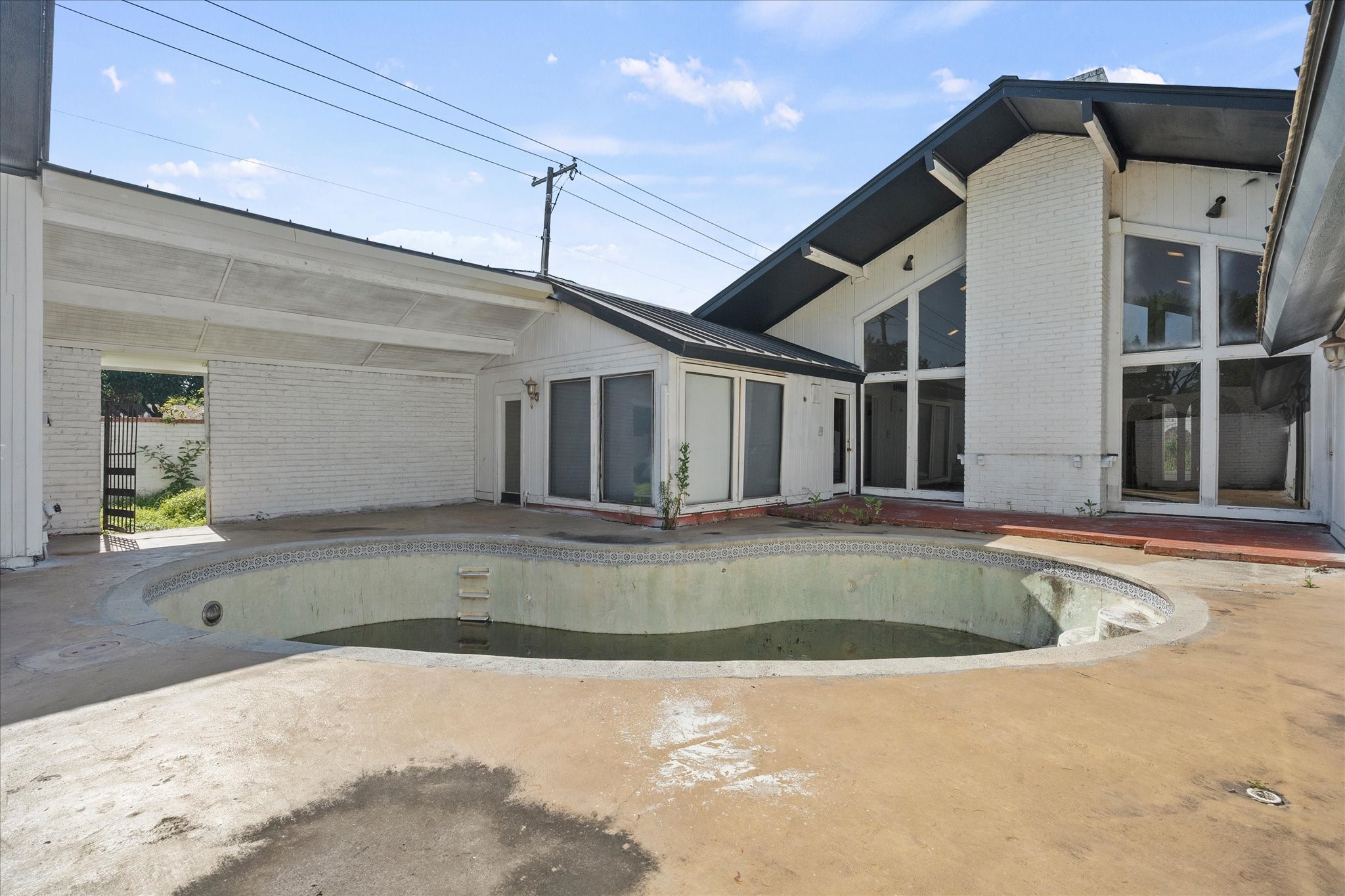 11102 Ferndale Road