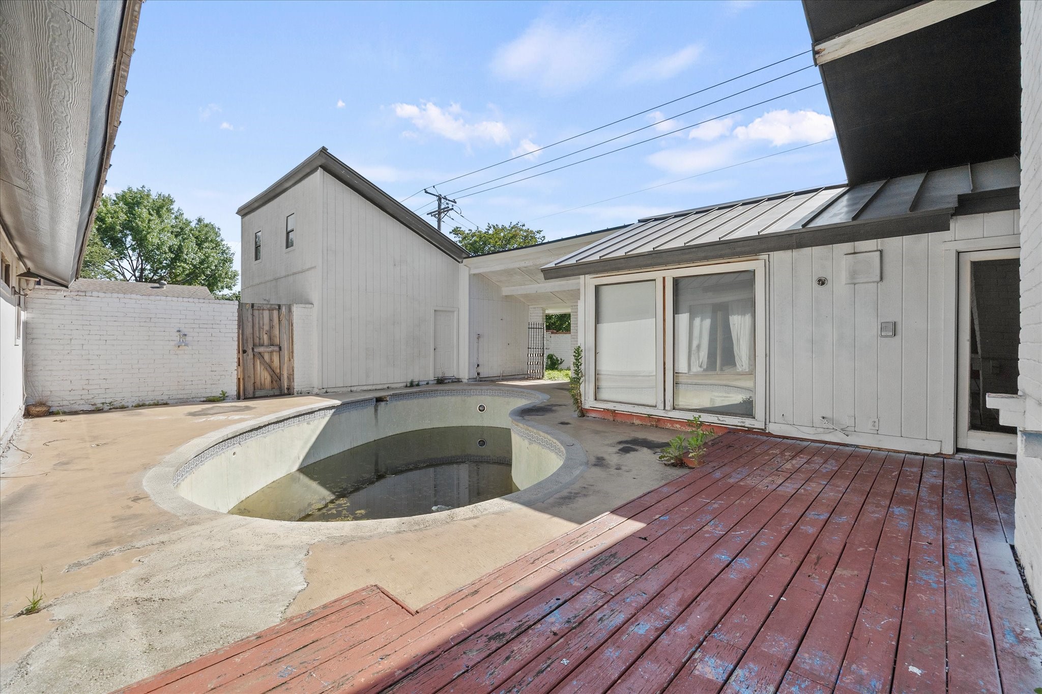 11102 Ferndale Road