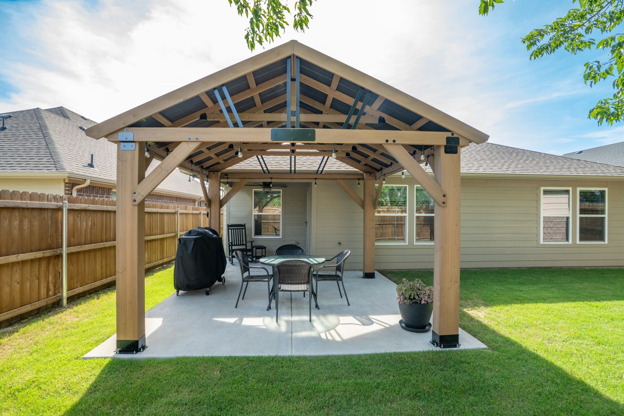 8003 Scott Lane