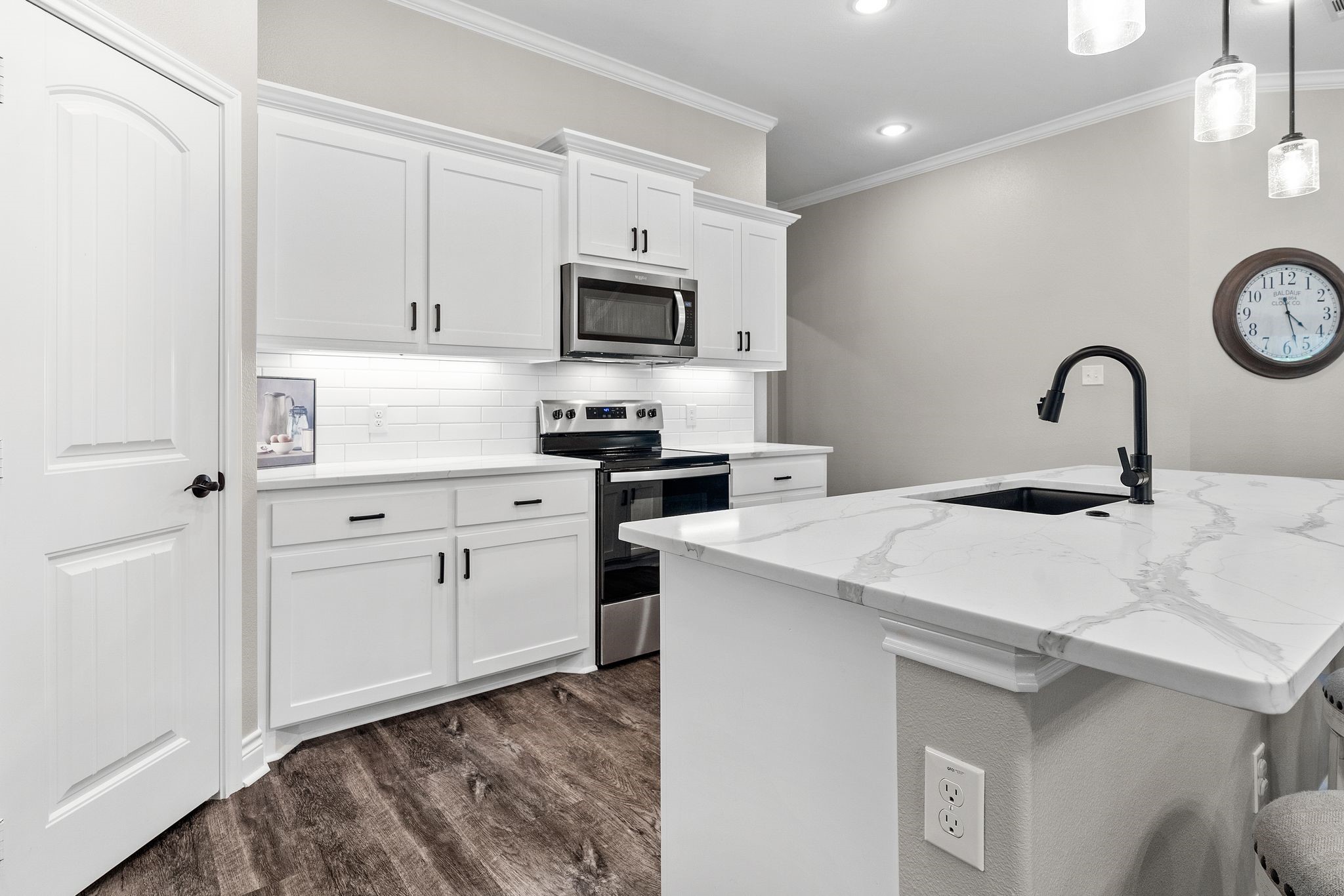 8003 Scott Lane