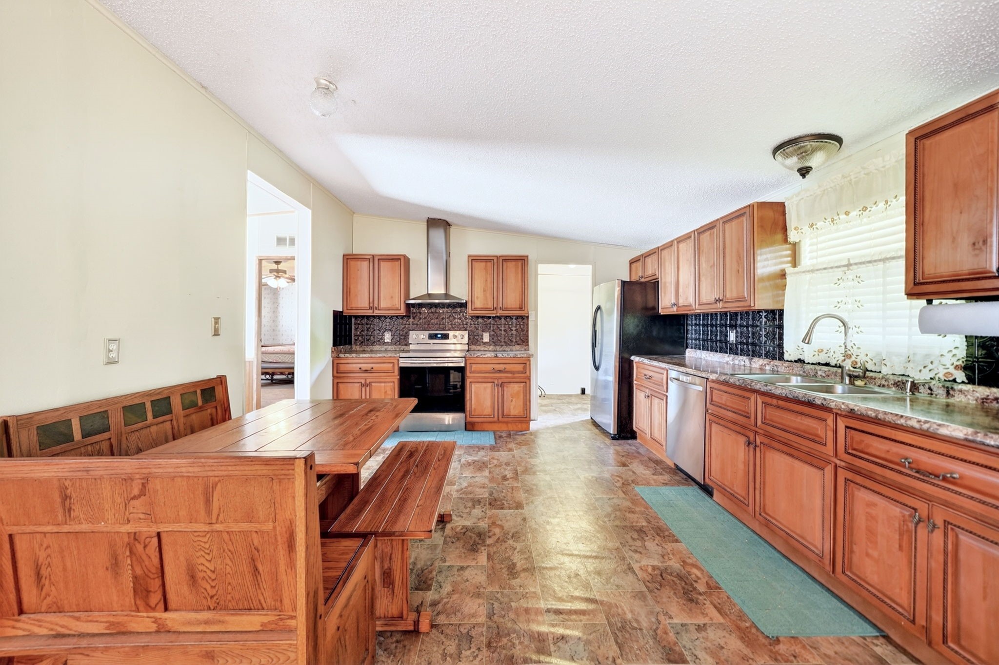1670 Smith Circle