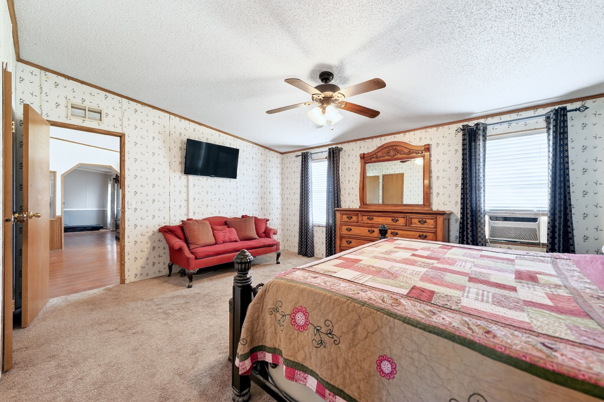 1670 Smith Circle