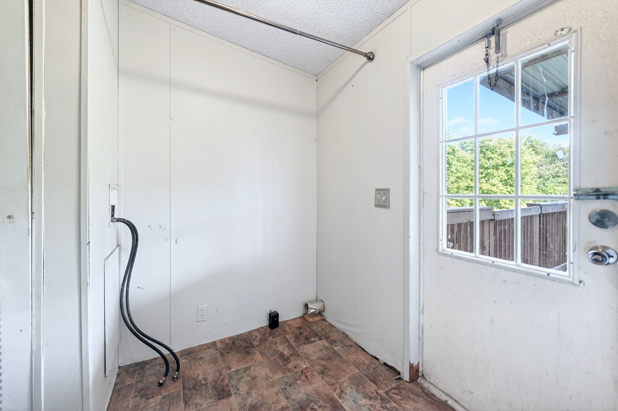 1670 Smith Circle