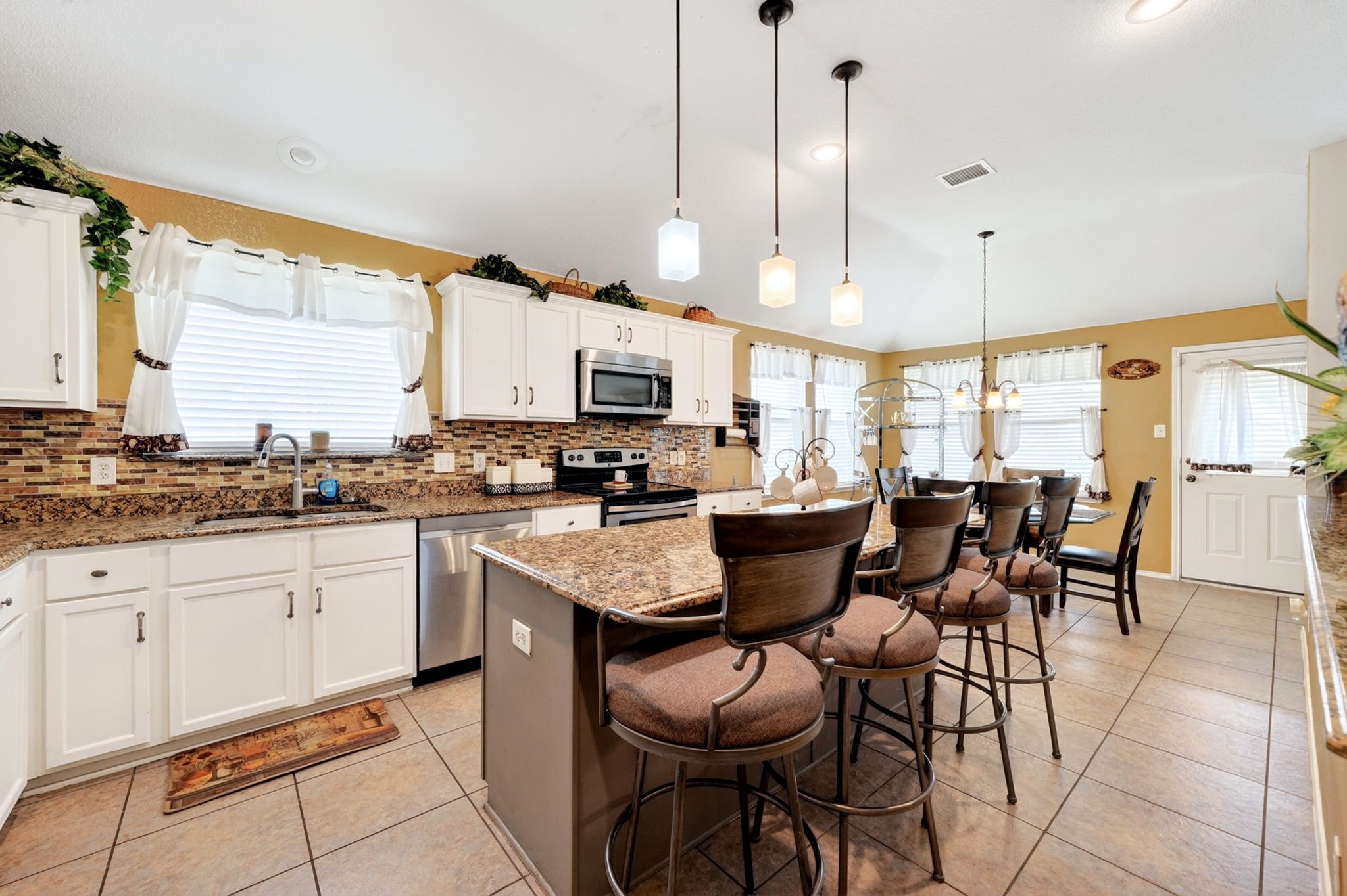 511 Chestnut Trail