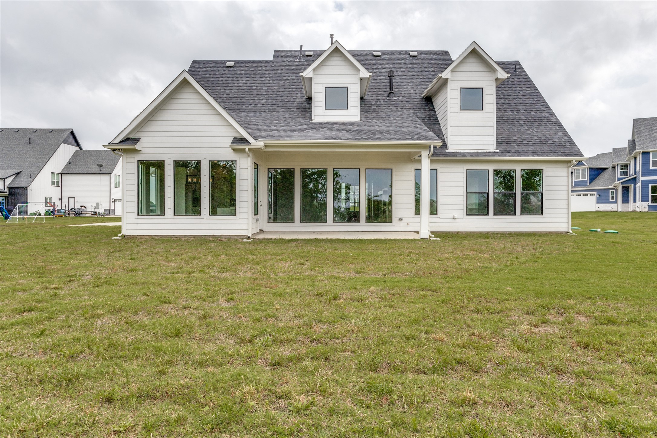 805 Concord Court