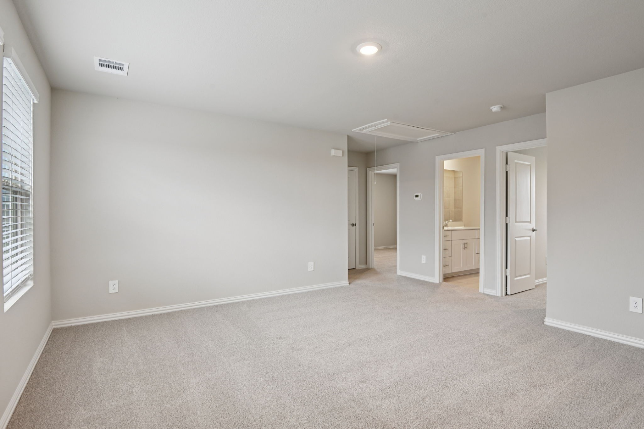 3052 Belton Drive