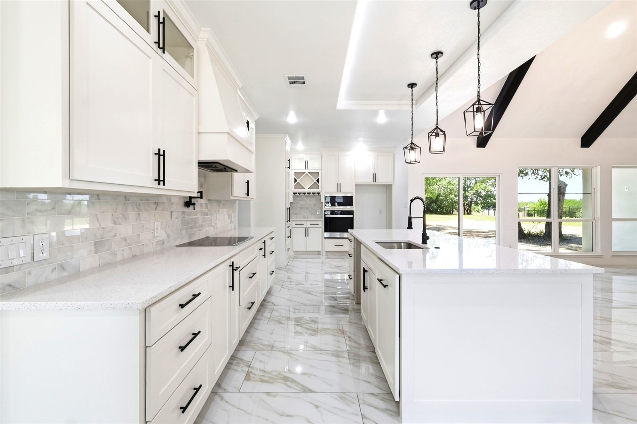 1055 Hidden Oaks Drive
