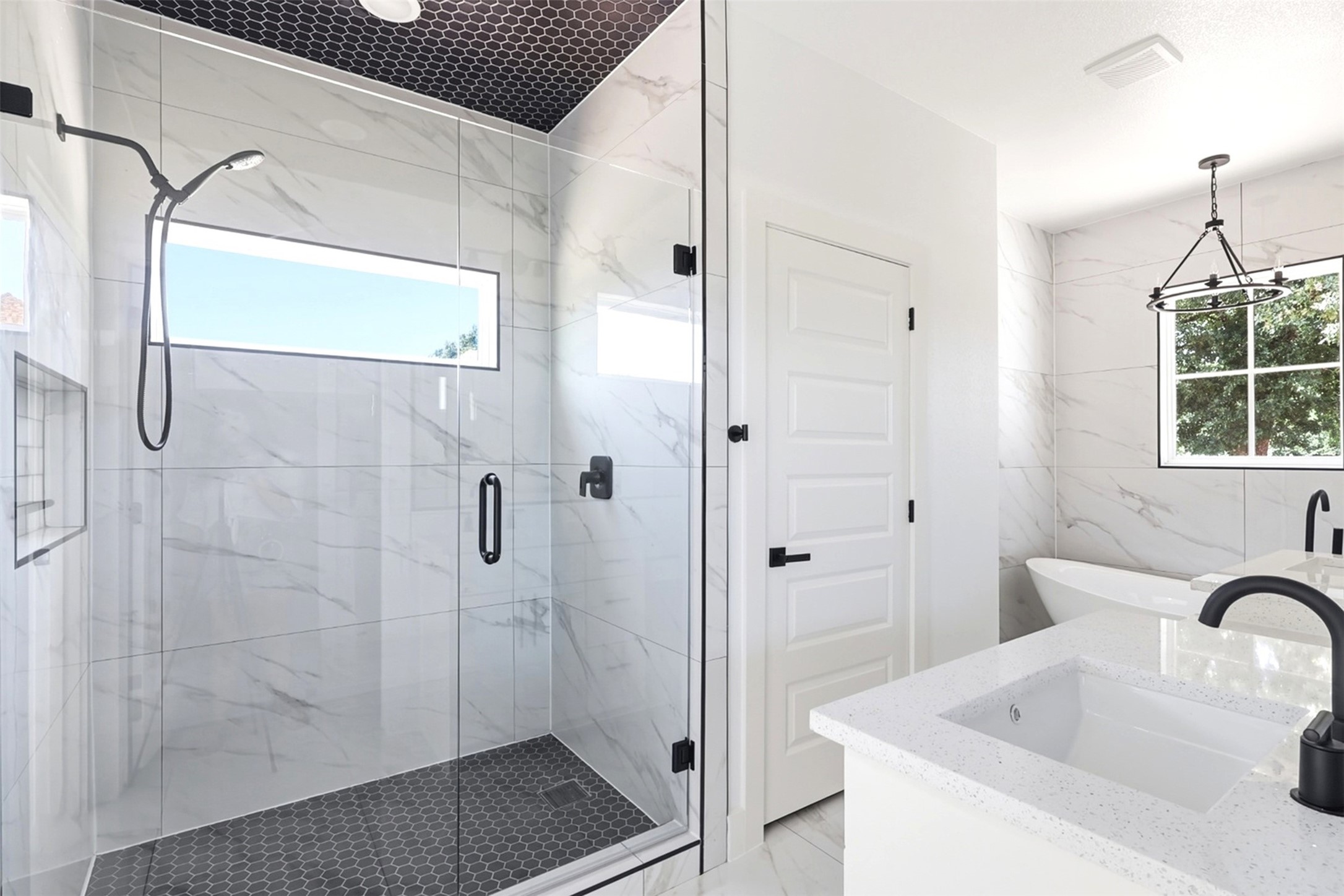 1055 Hidden Oaks Drive