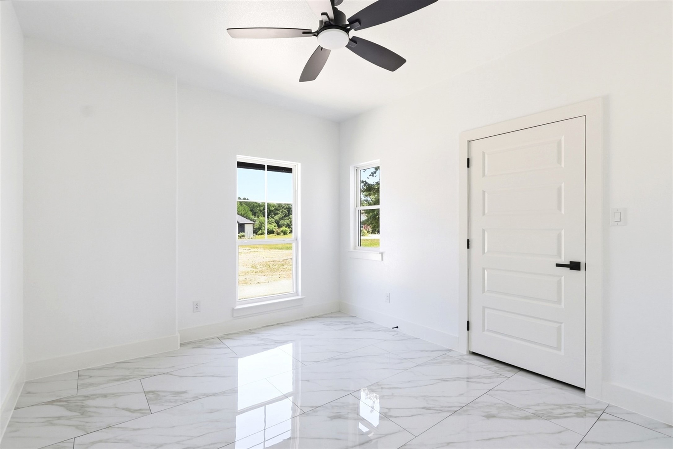 1055 Hidden Oaks Drive