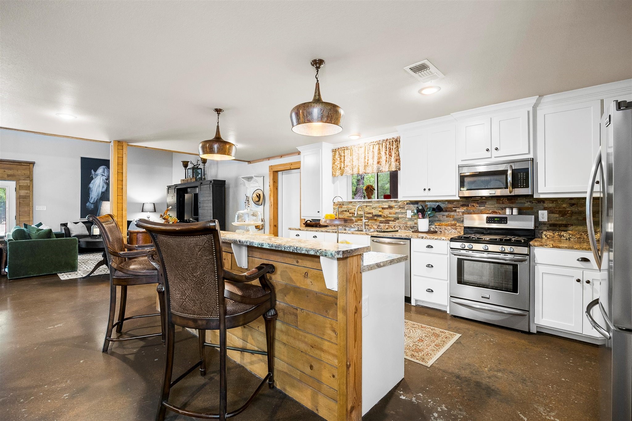871 VZ County Road 1913