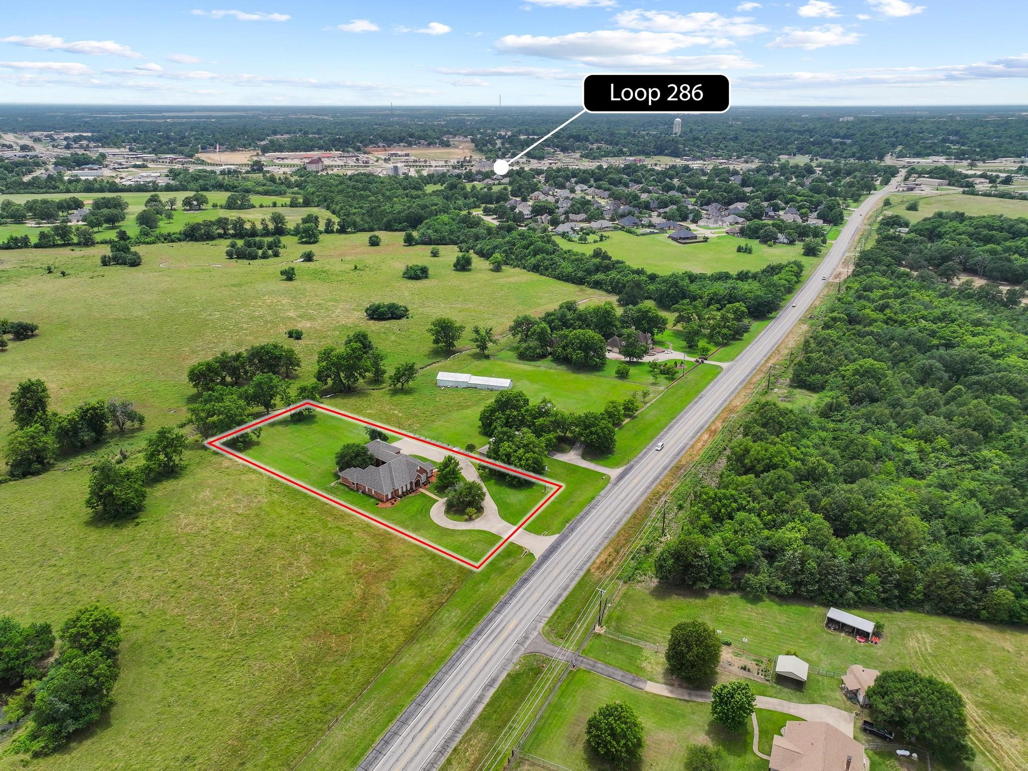 3140 Farm Road 195