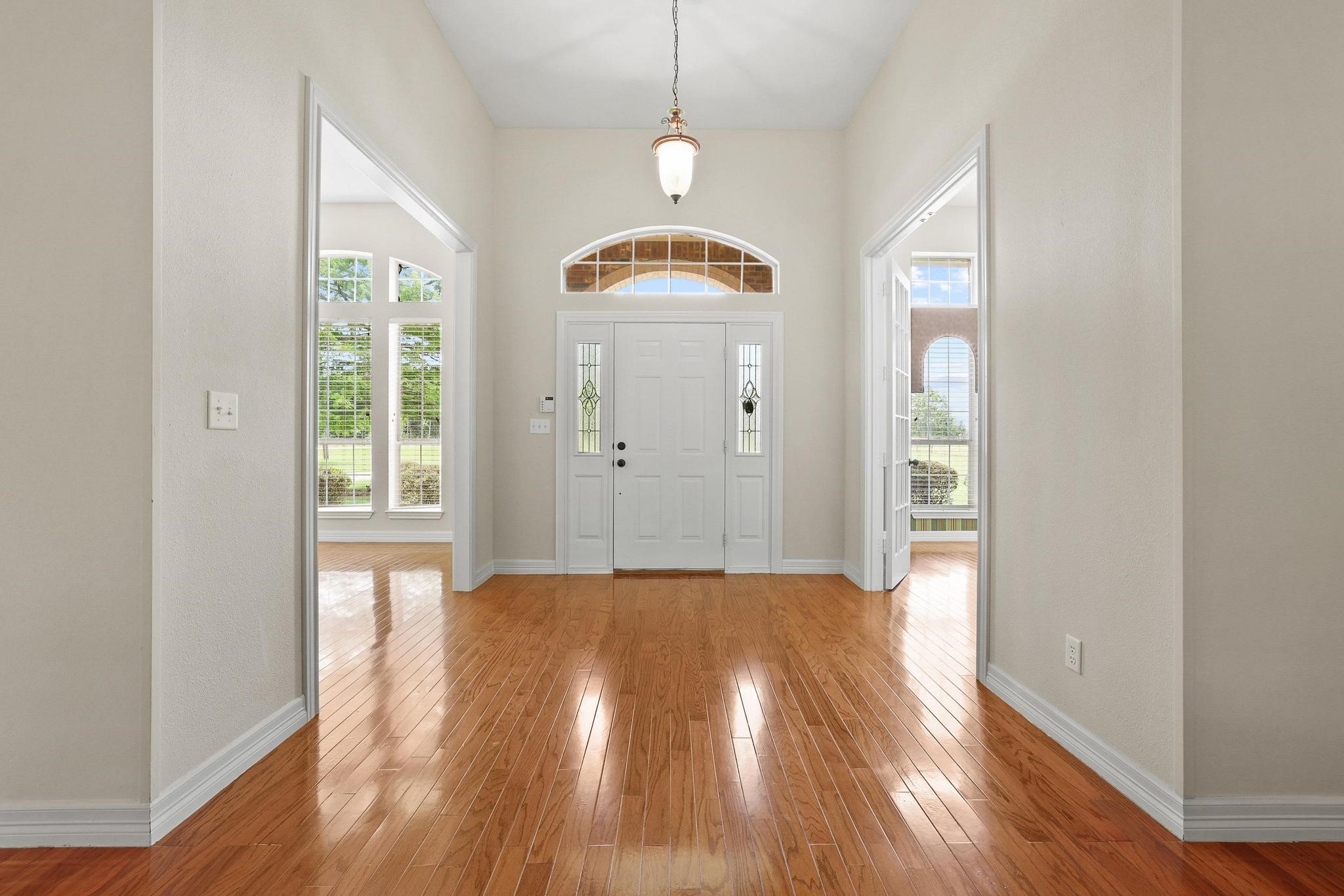 3140 Farm Road 195
