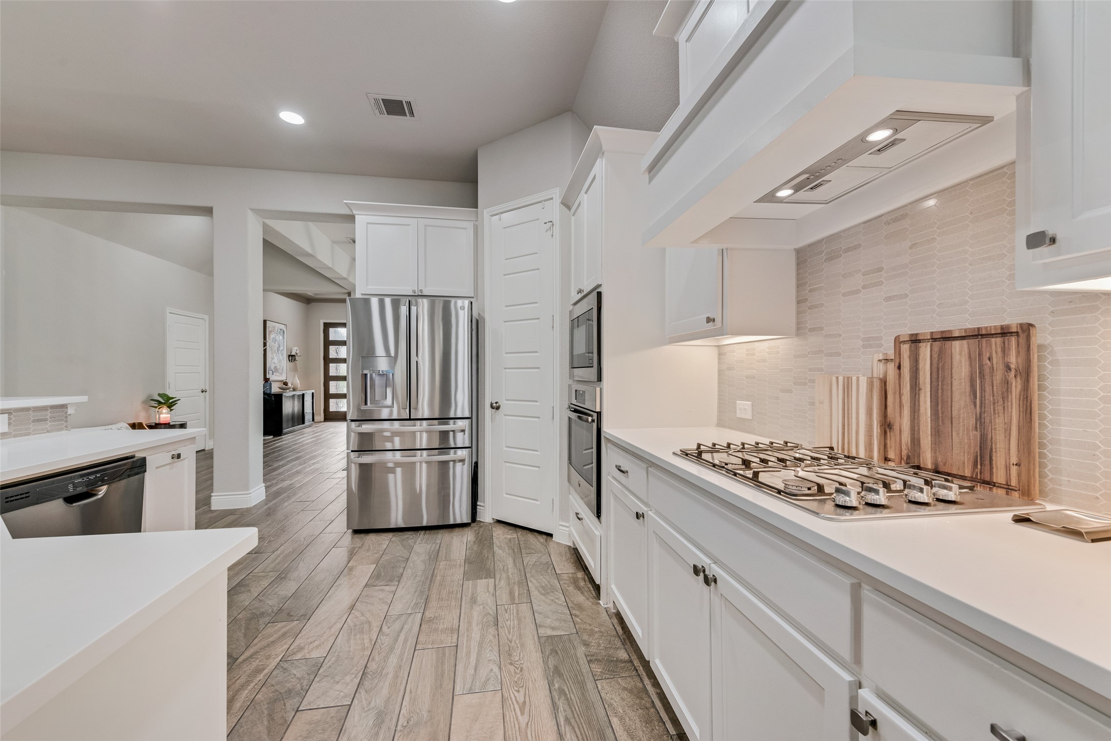 961 Canterbury Lane