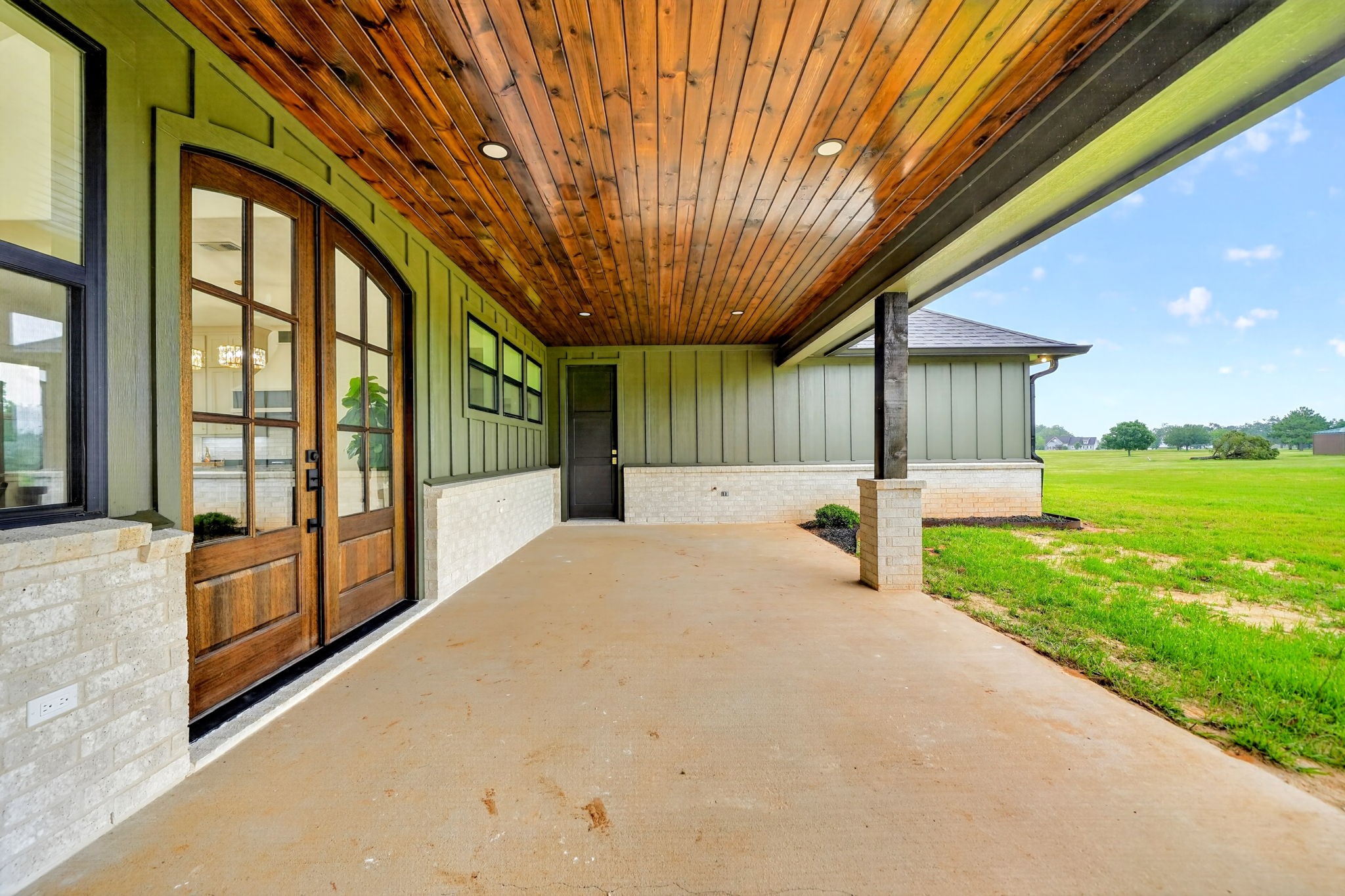 242 Private Road 2712
