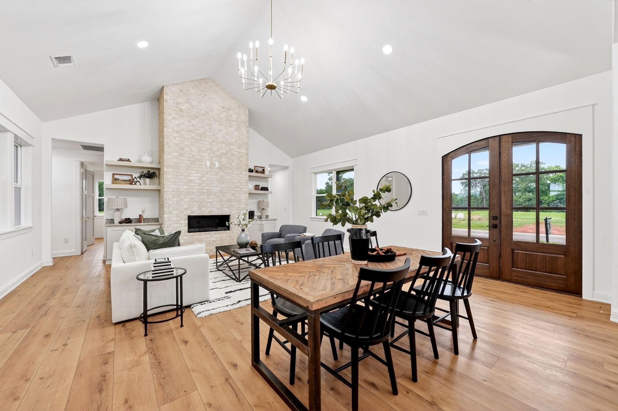 242 Private Road 2712