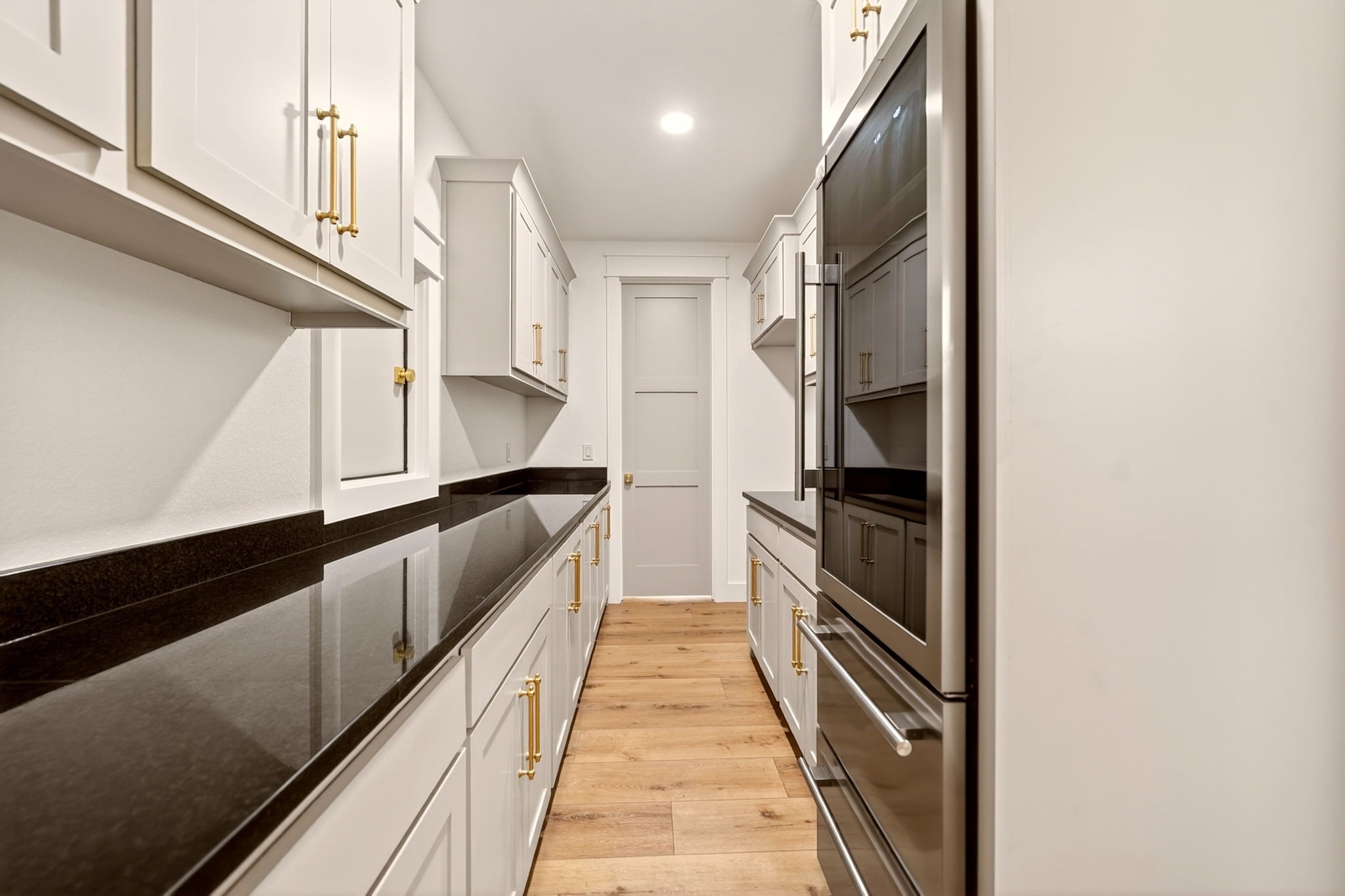242 Private Road 2712