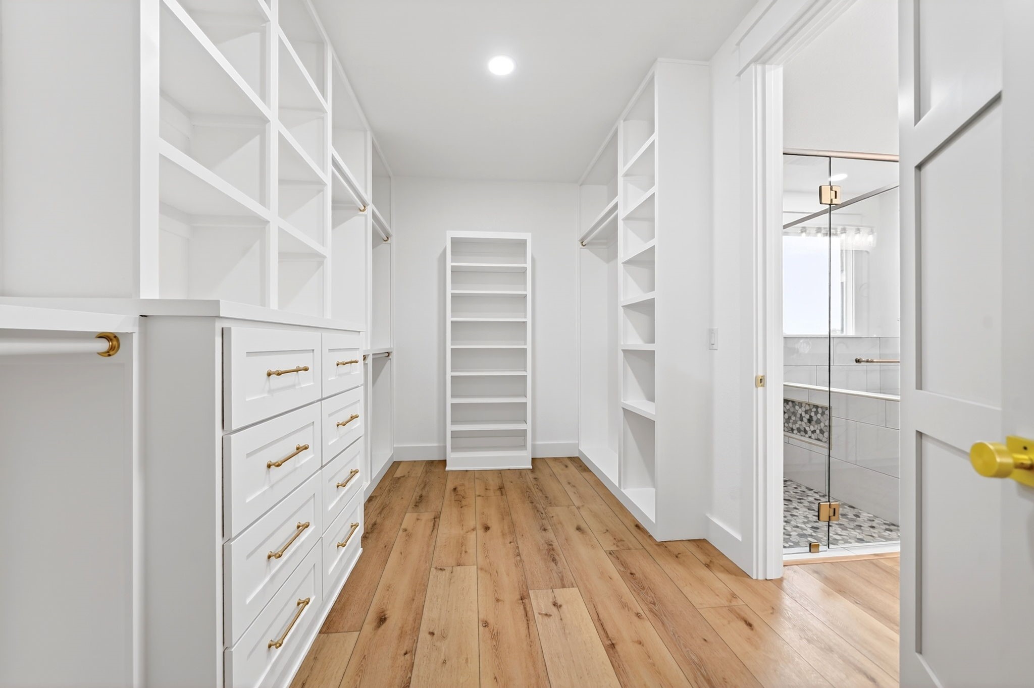 242 Private Road 2712