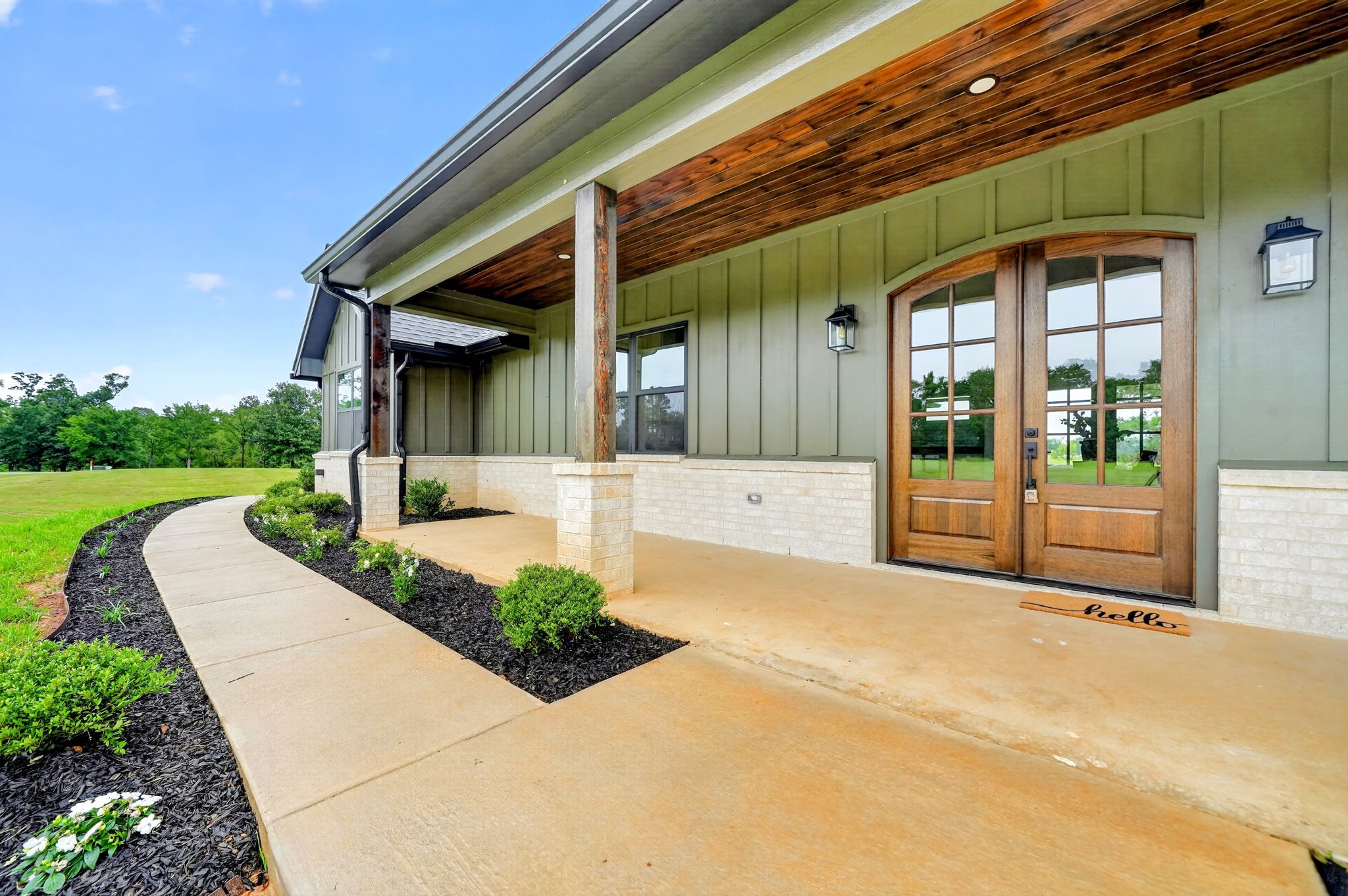 242 Private Road 2712