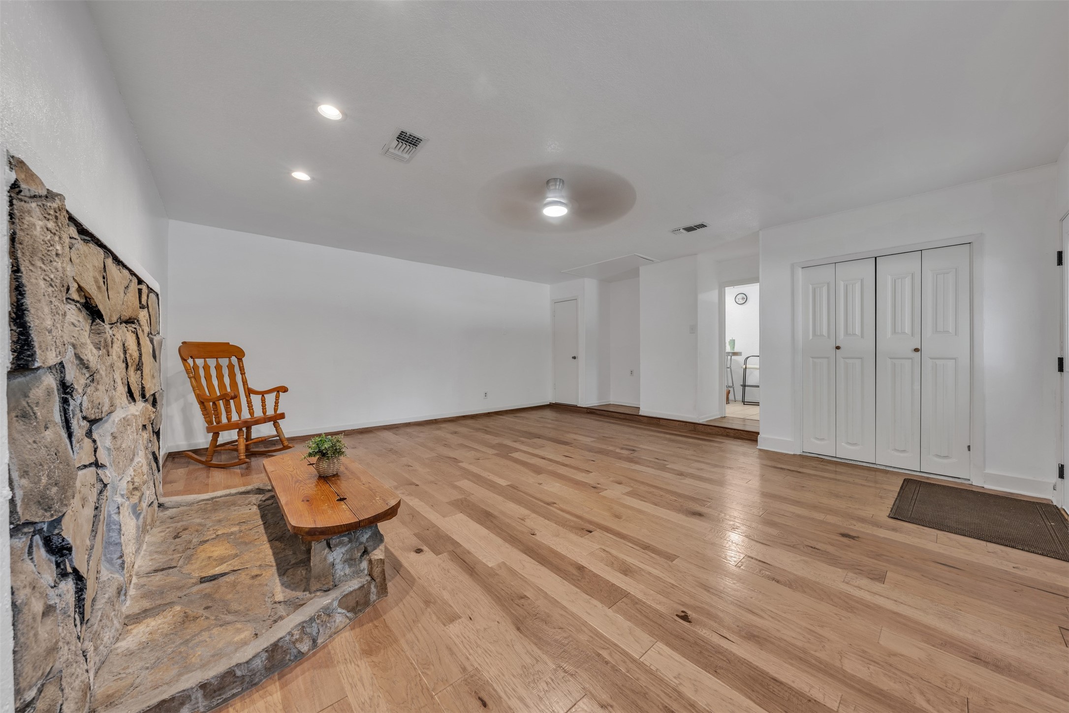 453 Irene Street