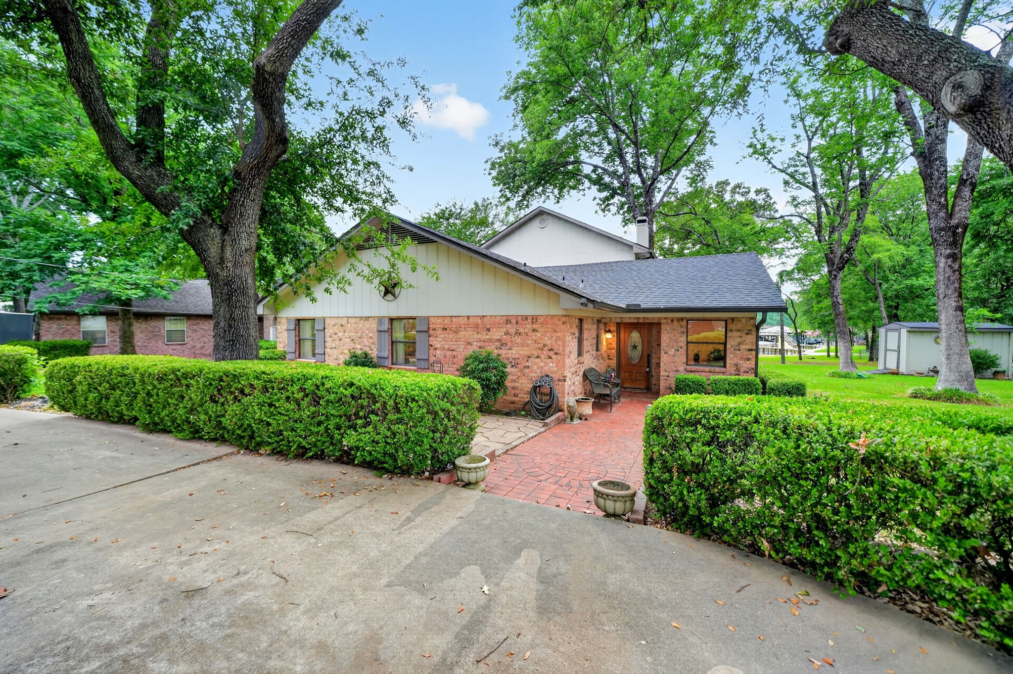 120 Turners Circle