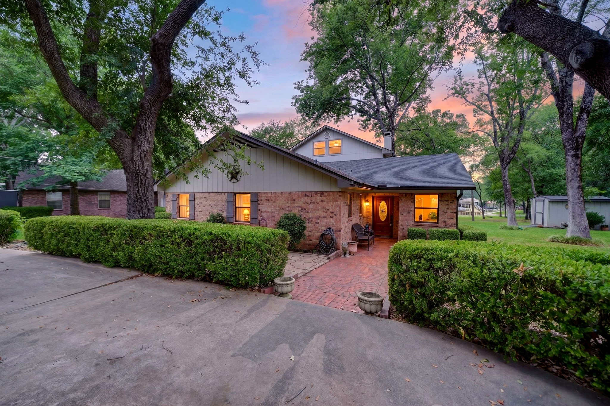 120 Turners Circle
