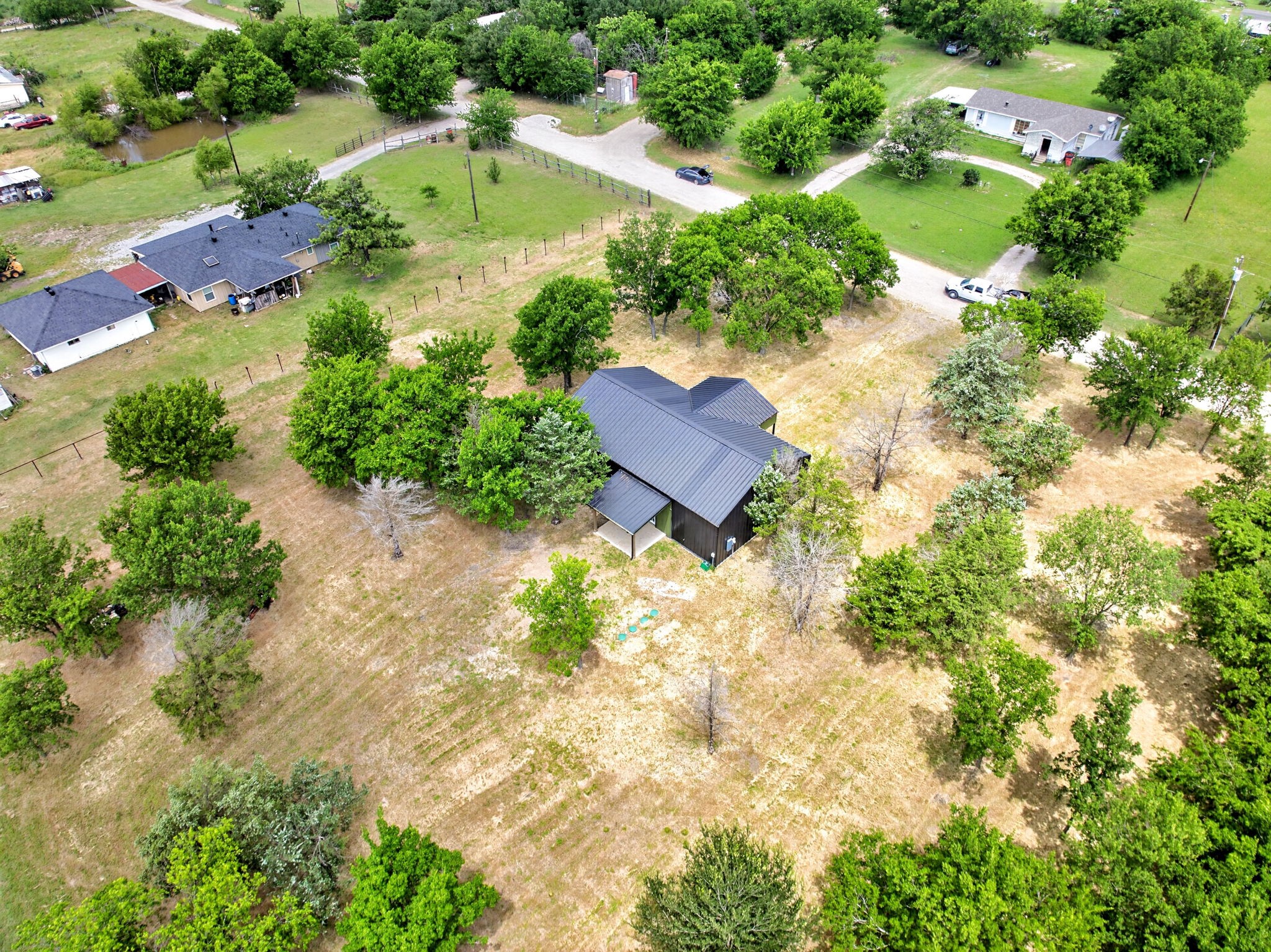 887 Private Road 2283