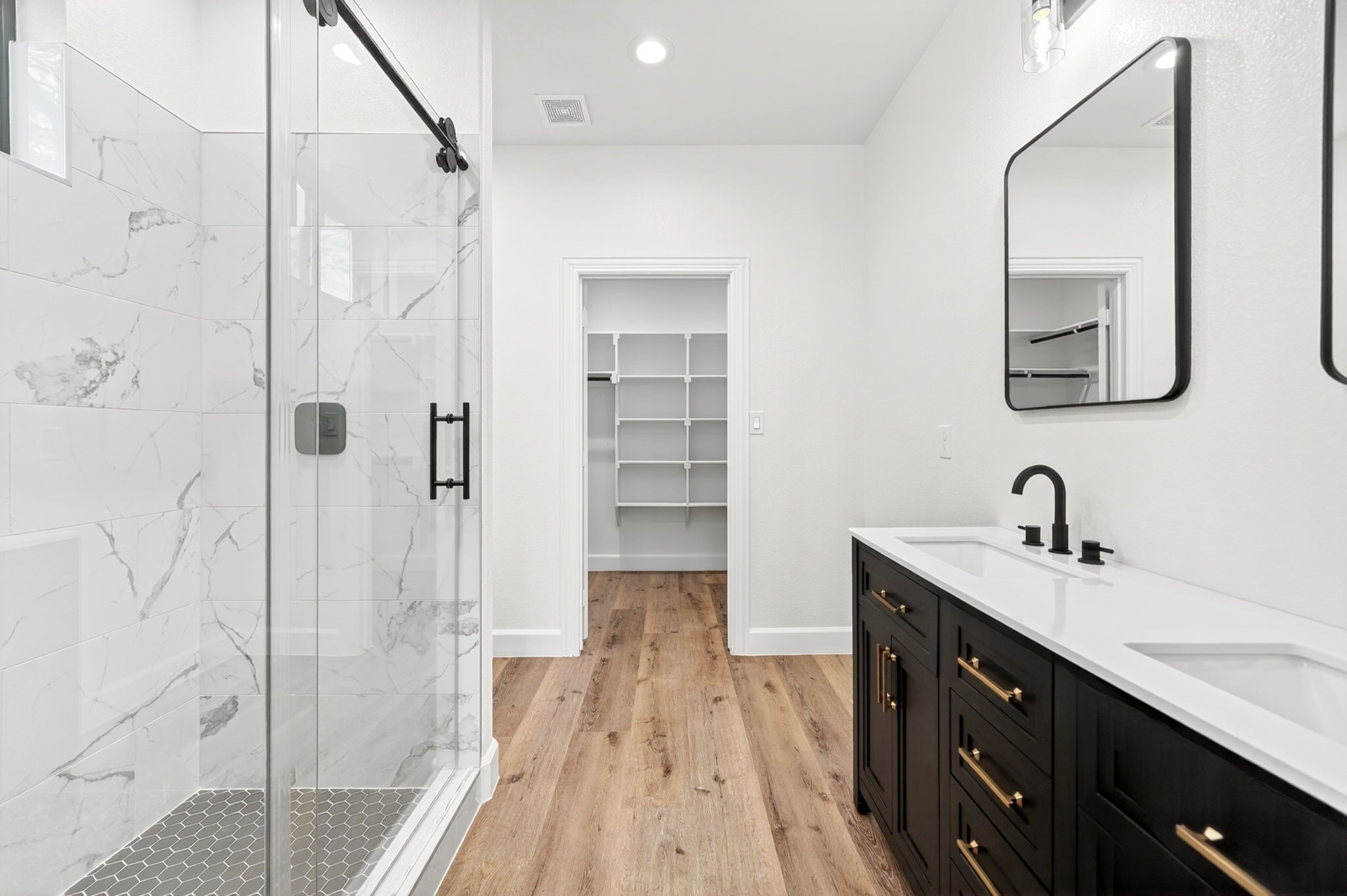 887 Private Road 2283