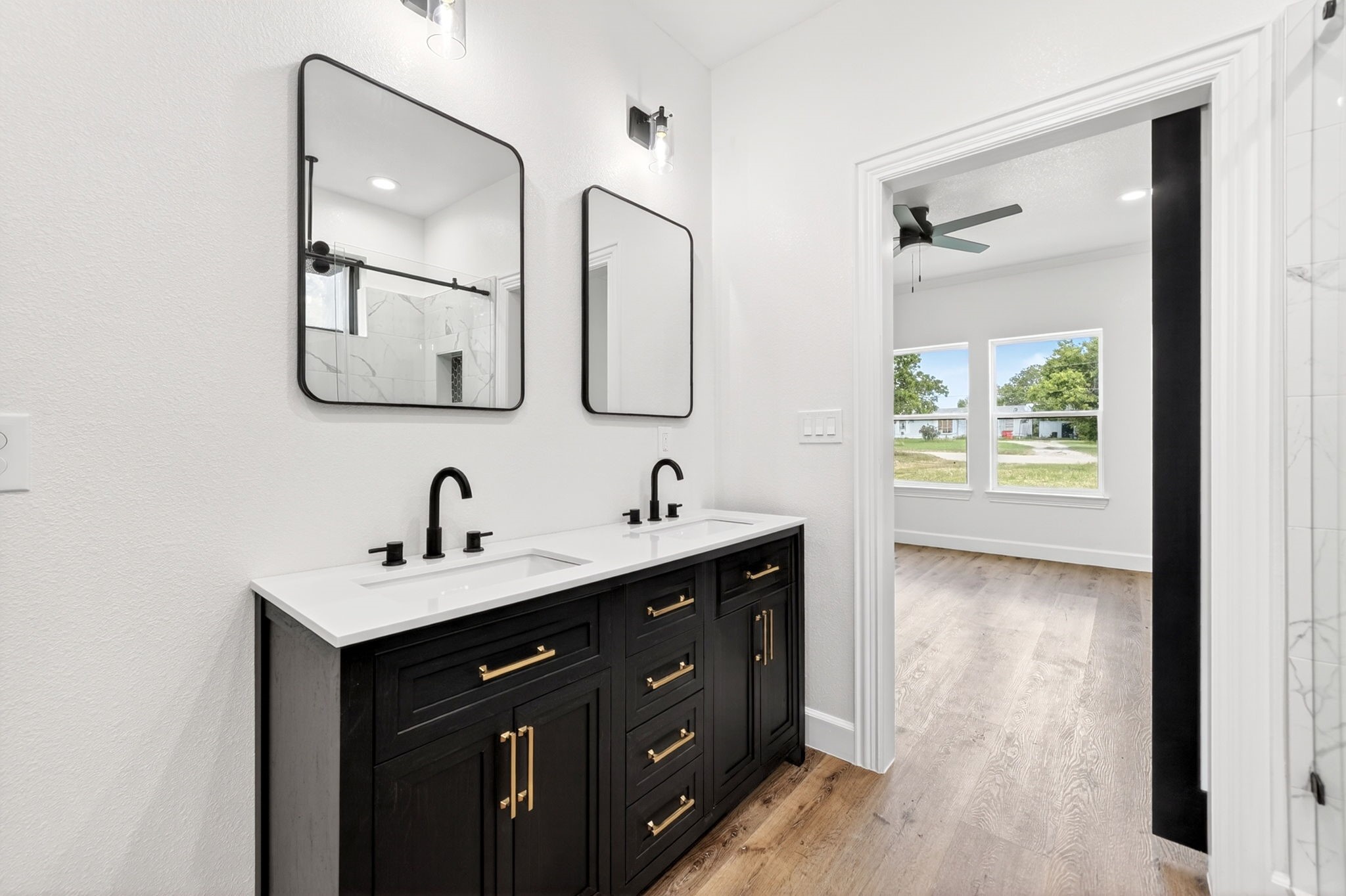 887 Private Road 2283