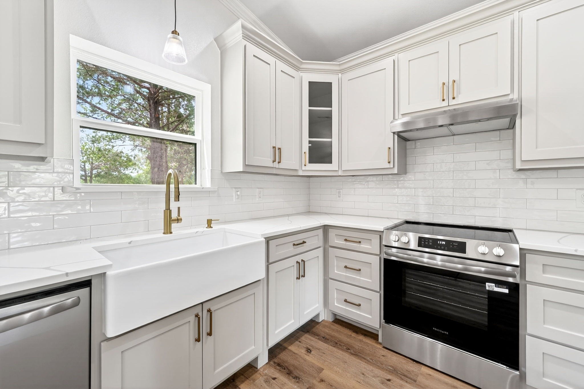 887 Private Road 2283