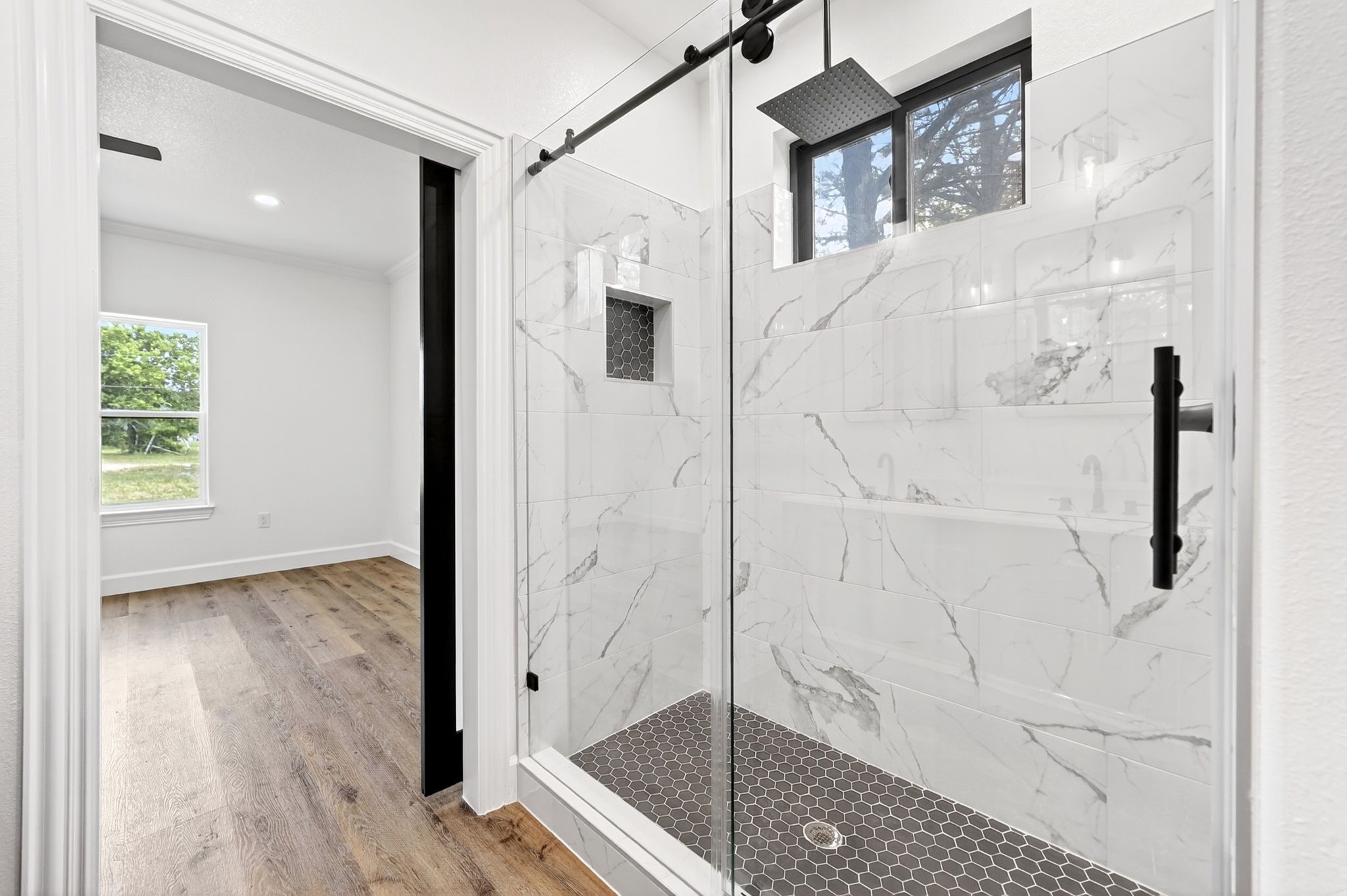 887 Private Road 2283