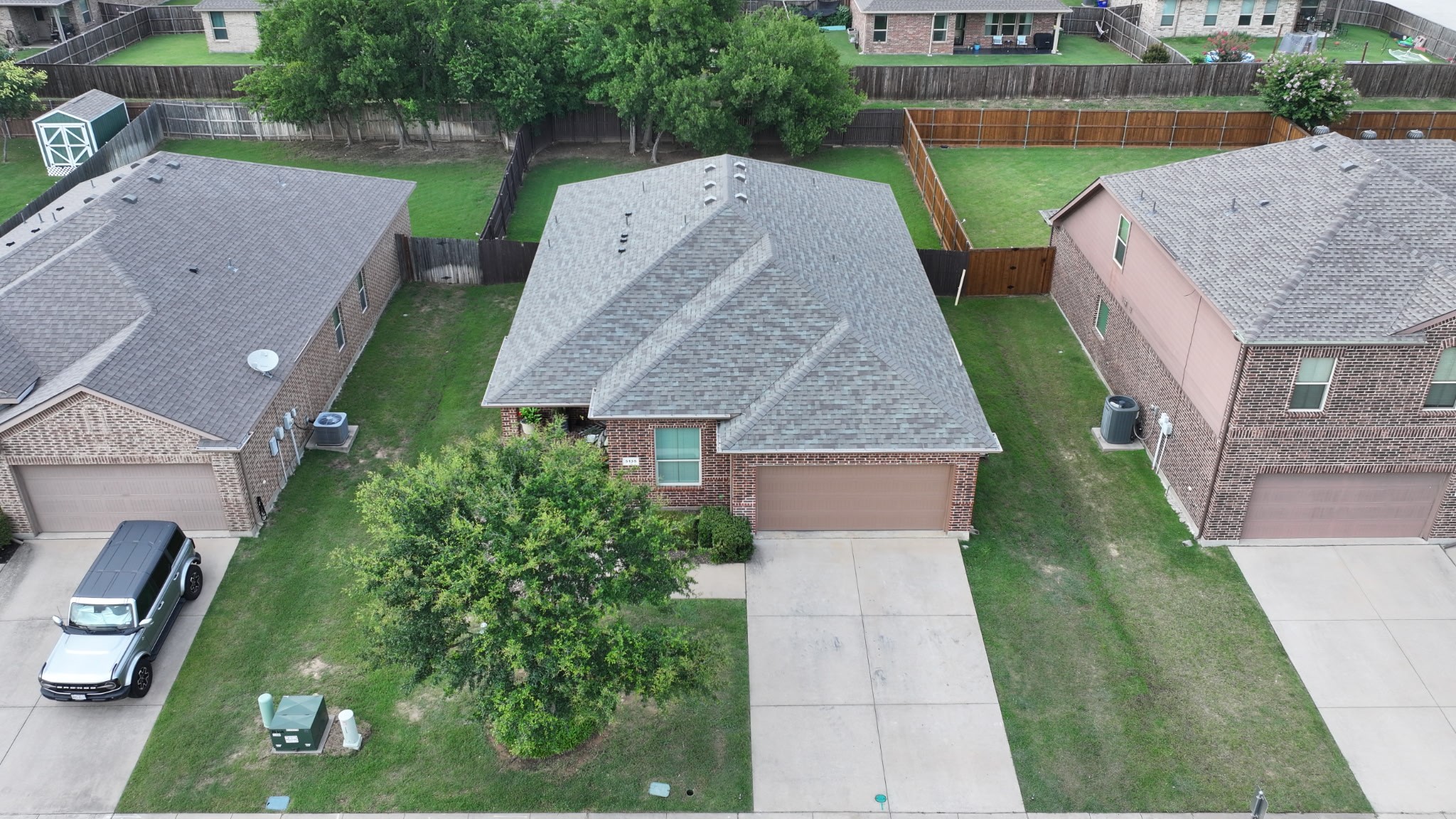 5135 Crystal Lake Avenue