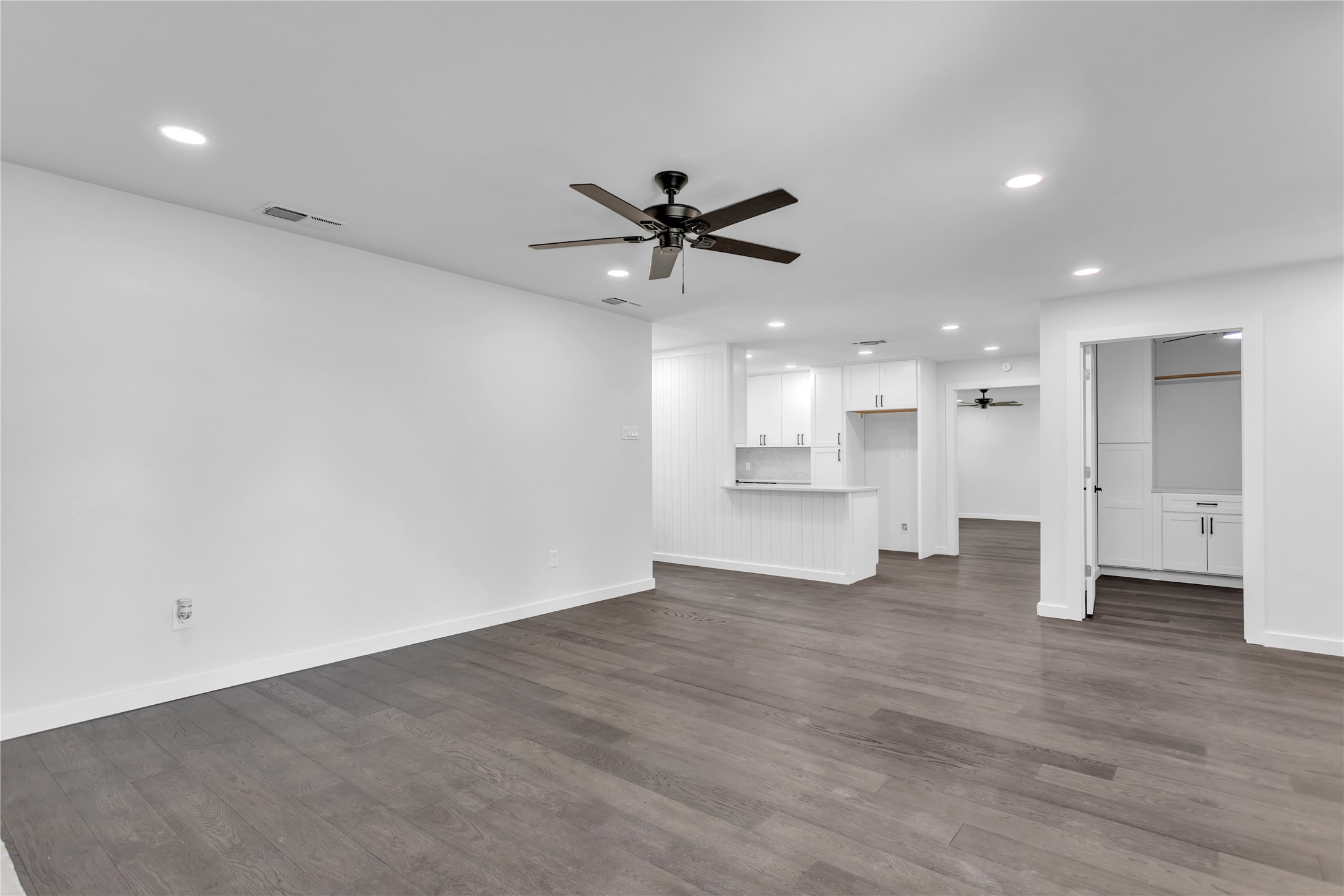 110 Twin Circle