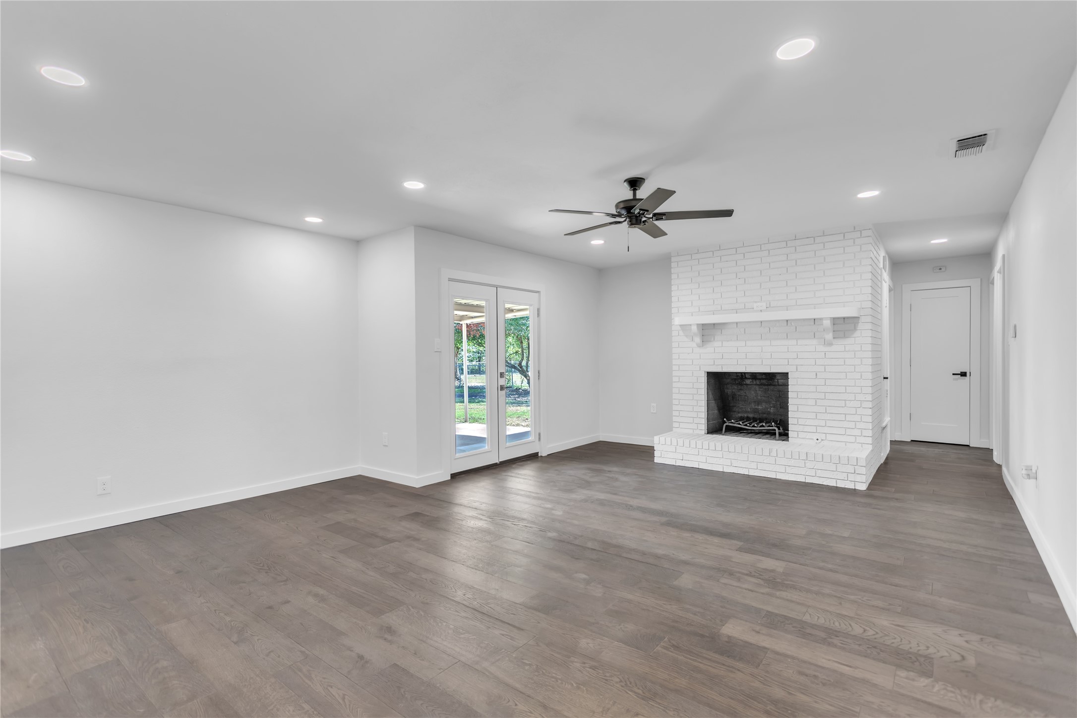 110 Twin Circle