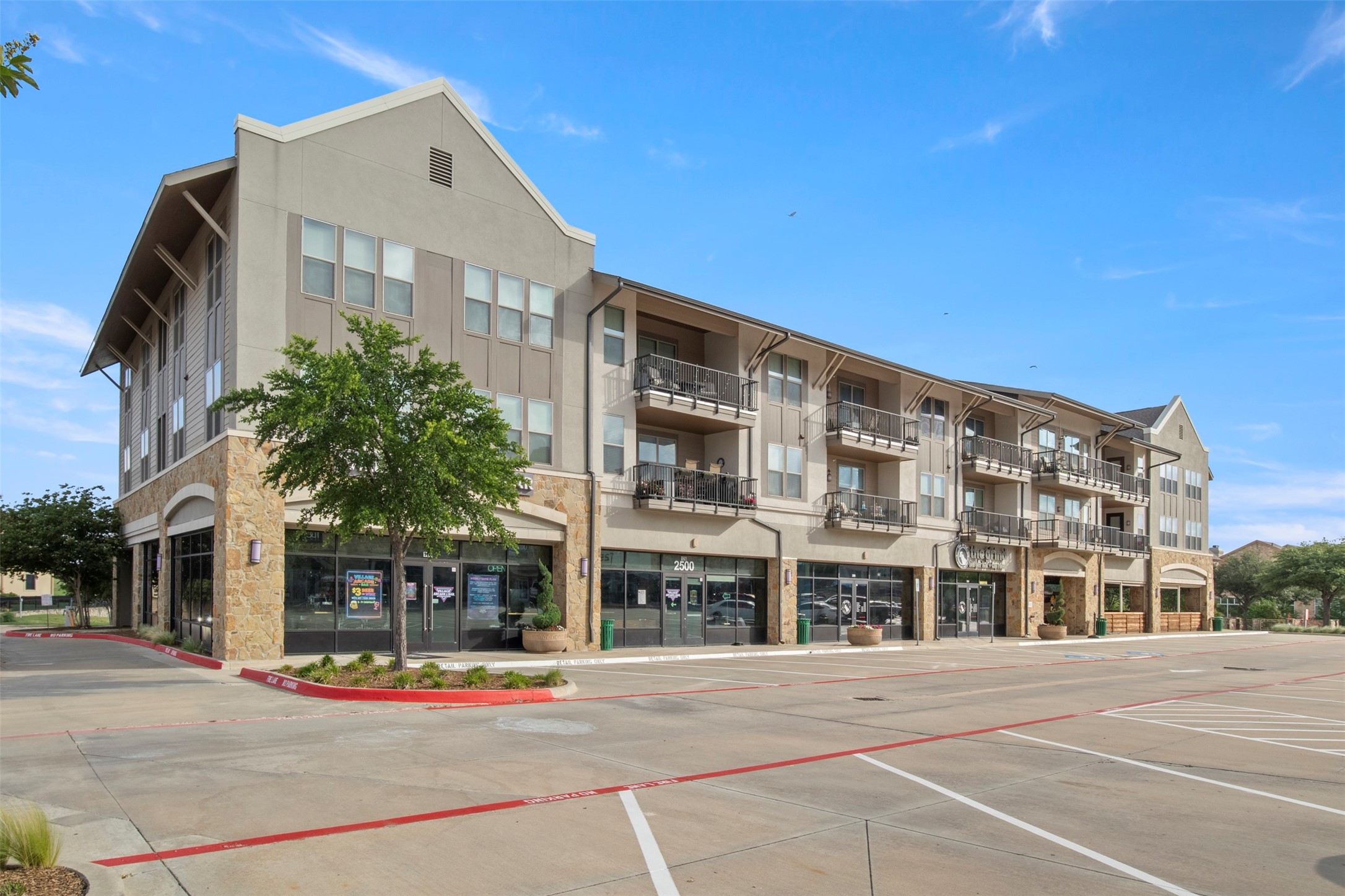 2500 King Arthur Boulevard 309