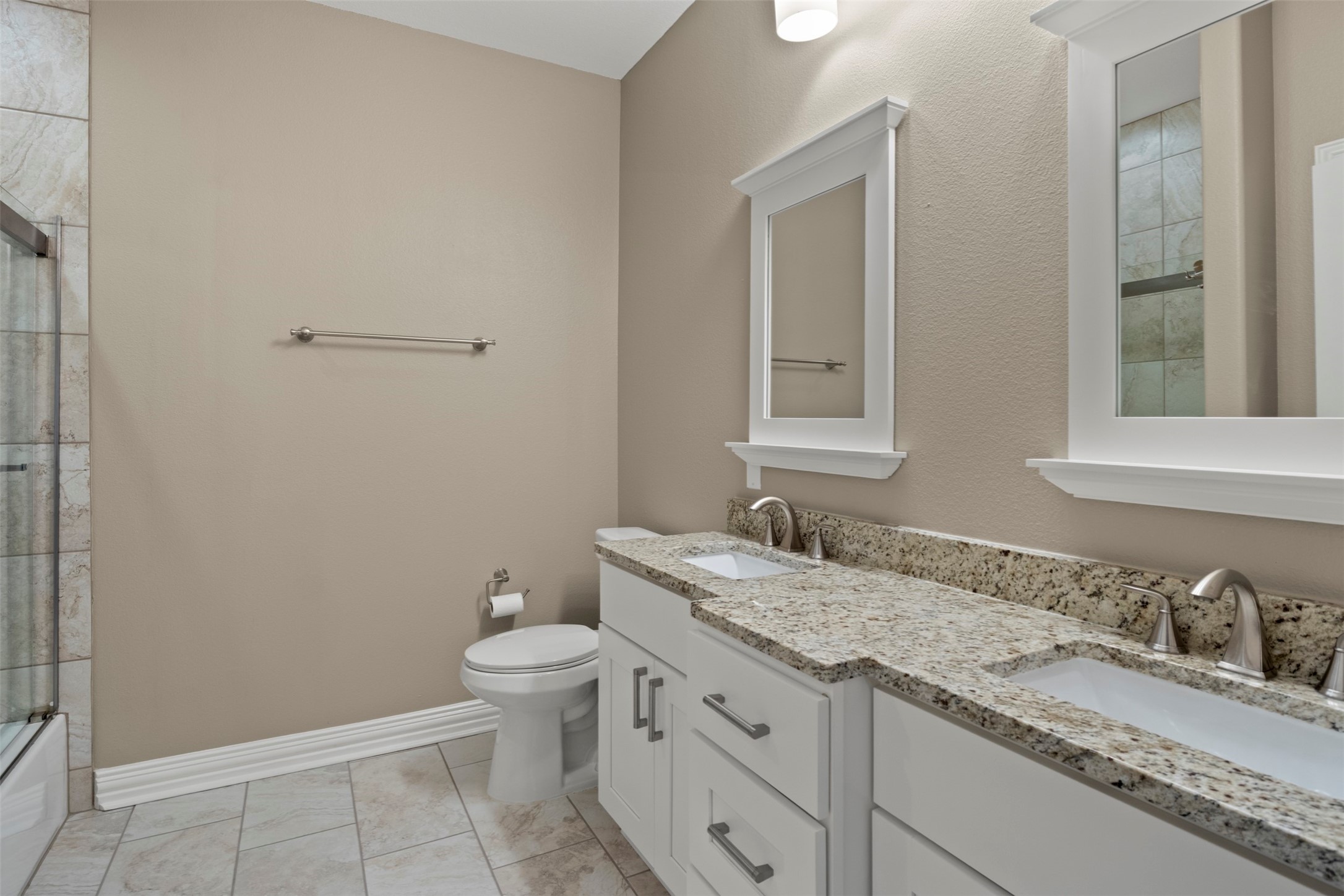 2500 King Arthur Boulevard 309