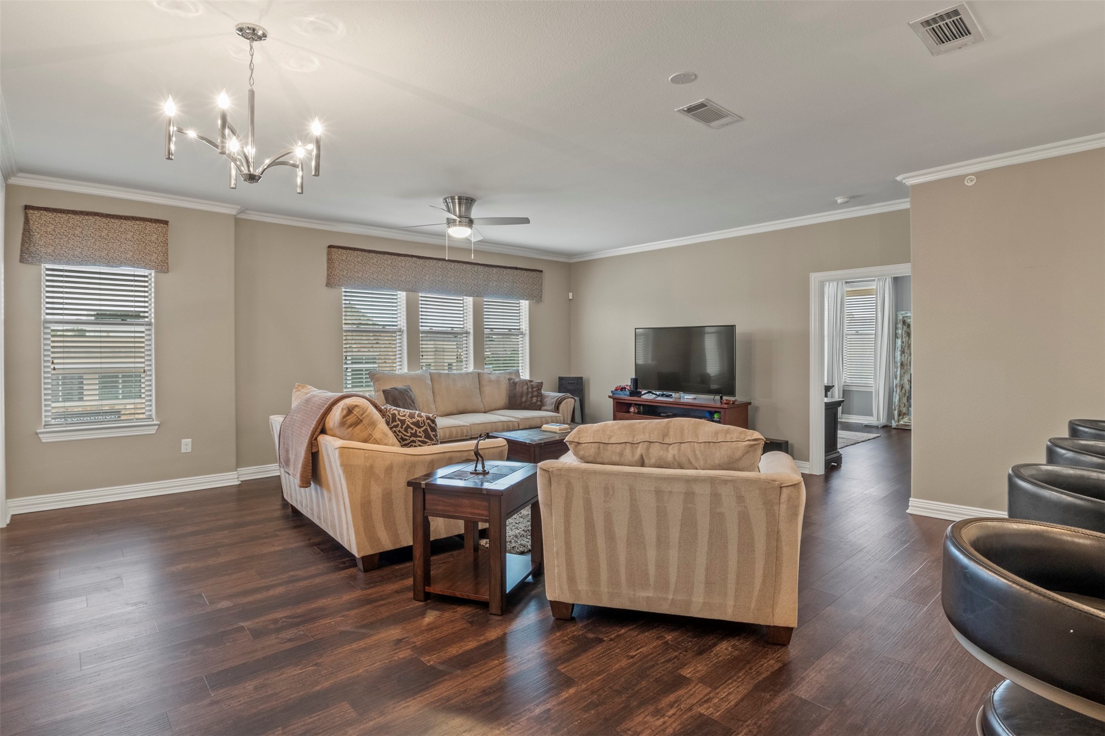 2500 King Arthur Boulevard 309