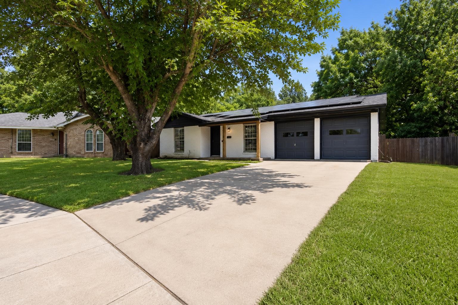 714 S Deerfield Circle