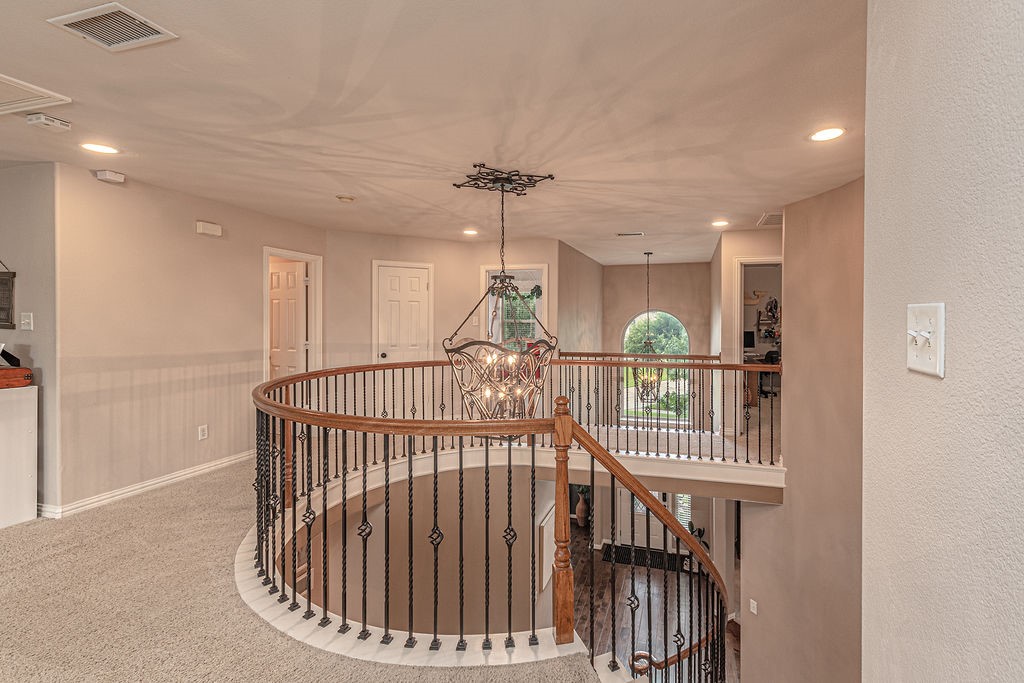 2070 Aberdeen Lane