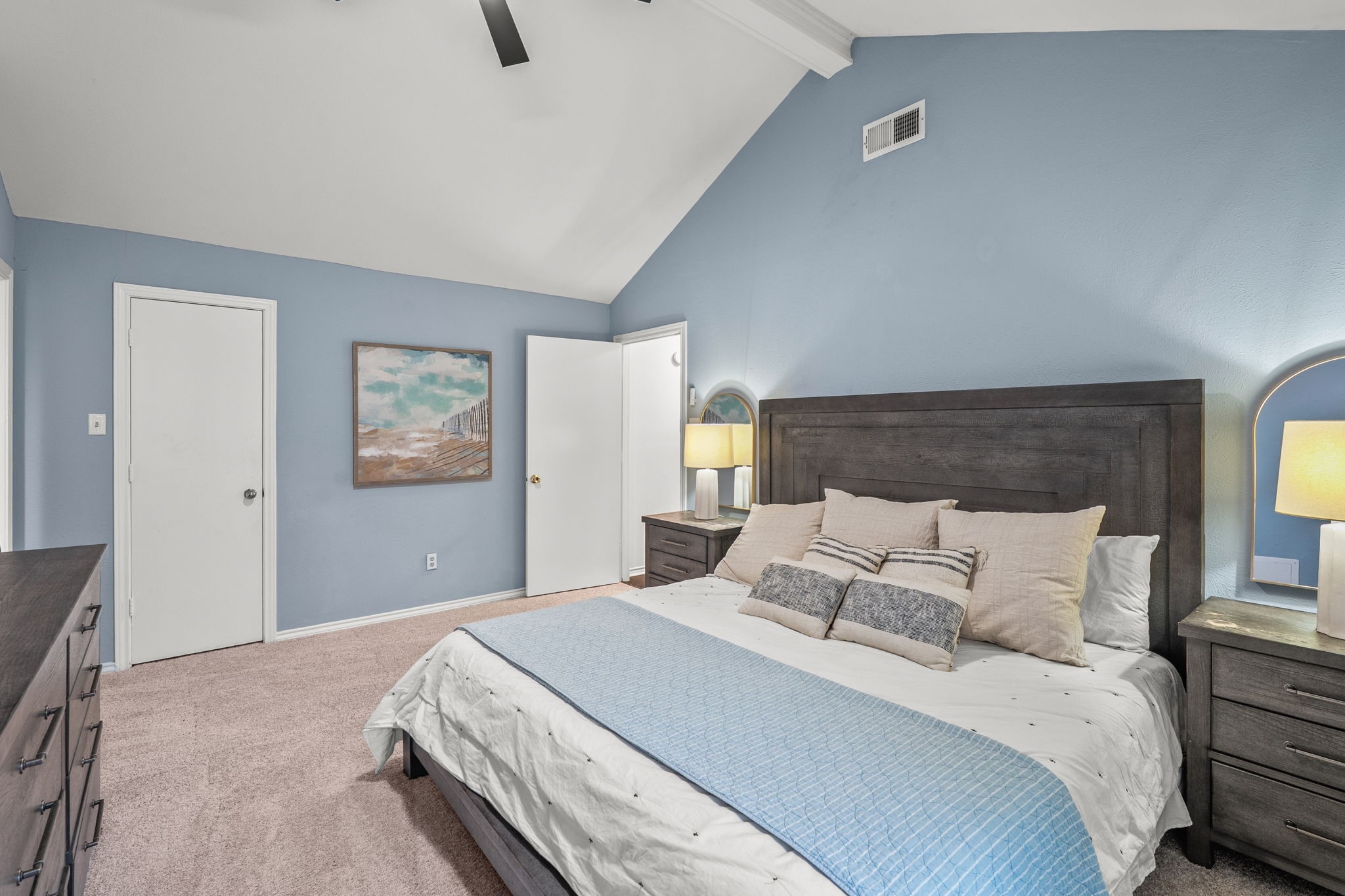 4405 Avonshire Lane